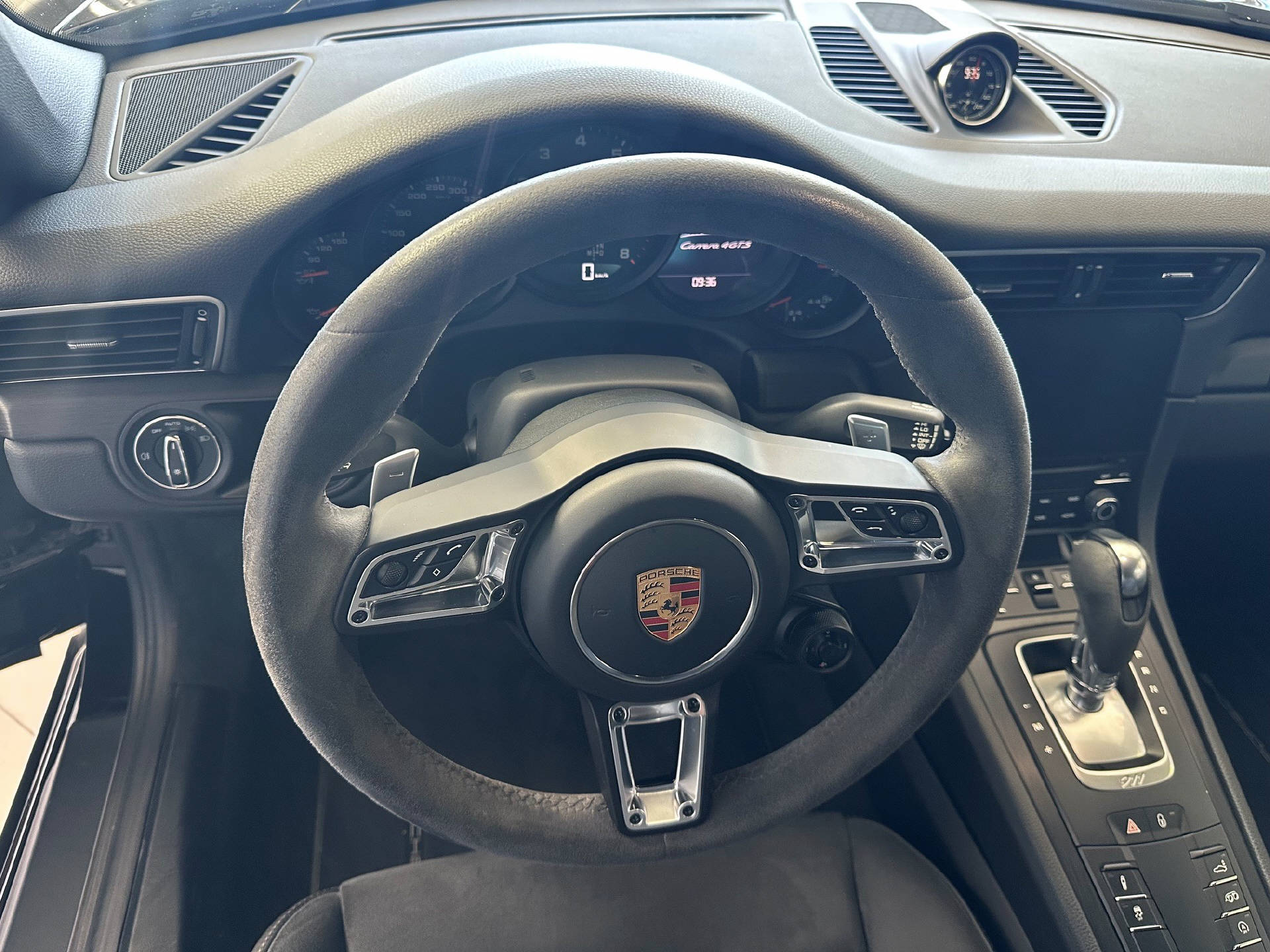 PORSCHE 911 Coupé 3.0 Carrera 4 GTS PDK-image-10