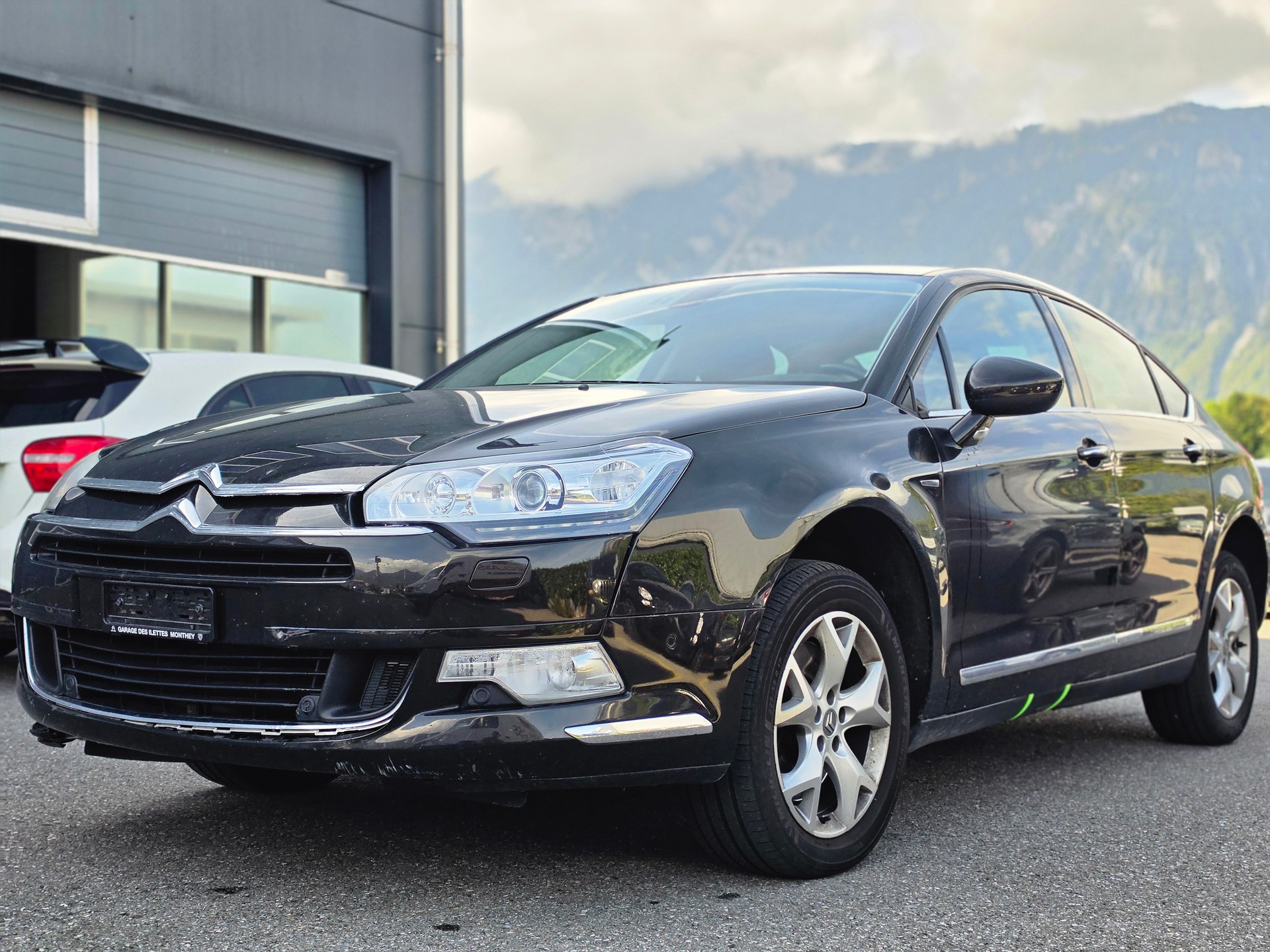 CITROEN C5 Berline 3.0 HDi V6 Exclusive Automatic-image-2