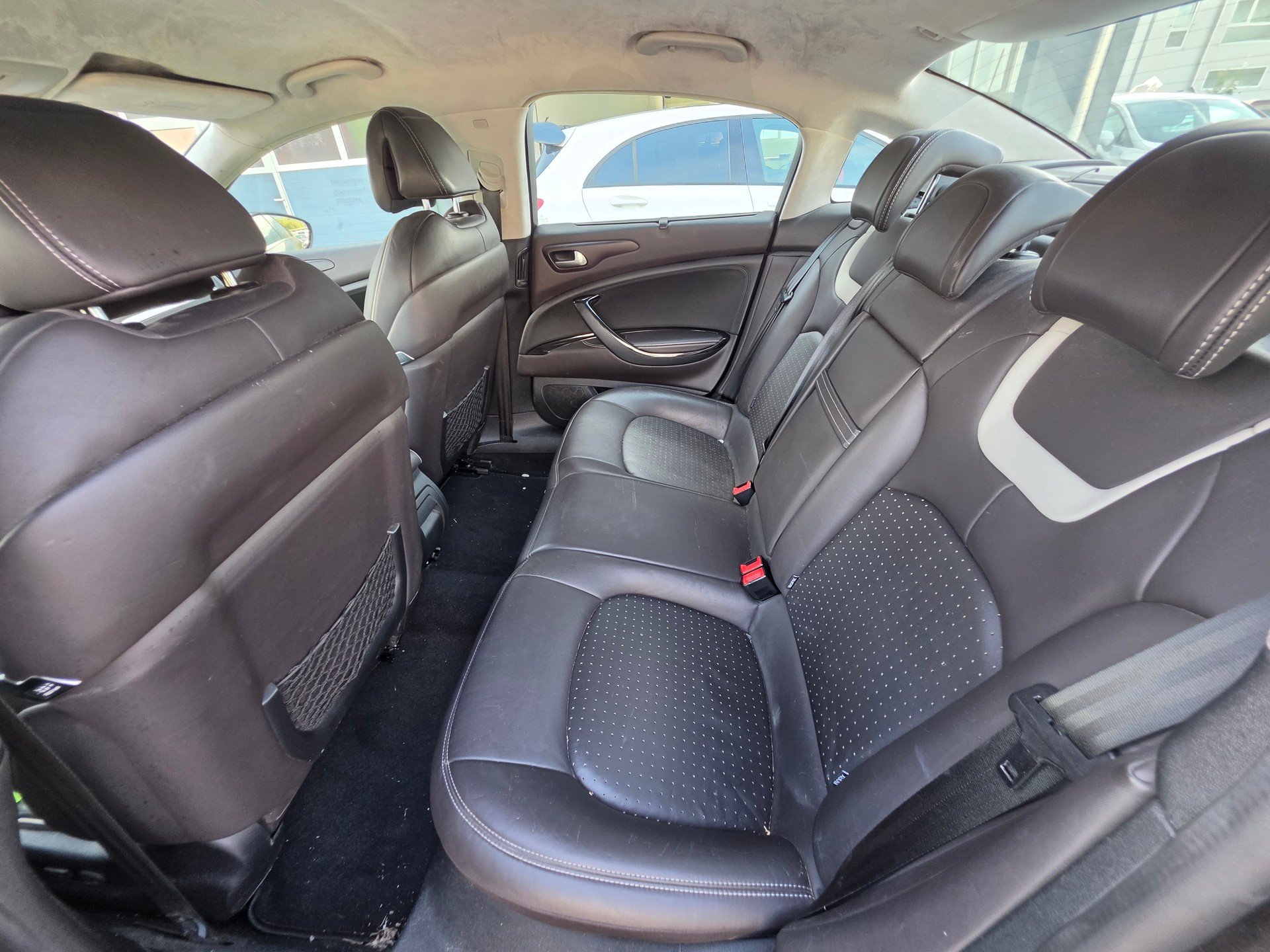 CITROEN C5 Berline 3.0 HDi V6 Exclusive Automatic-image-9