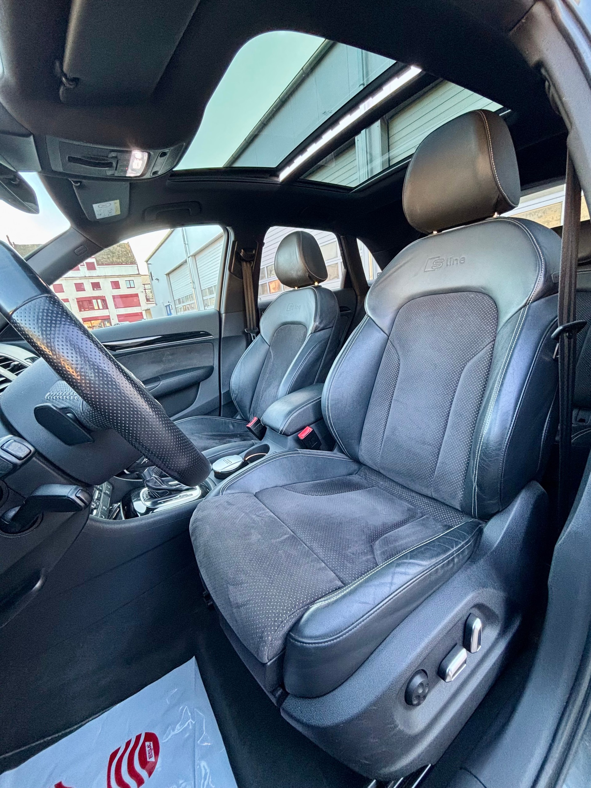 AUDI Q3 2.0 TFSI SPORT 220 PS QUATTRO S-tronic/S-Line-image-8