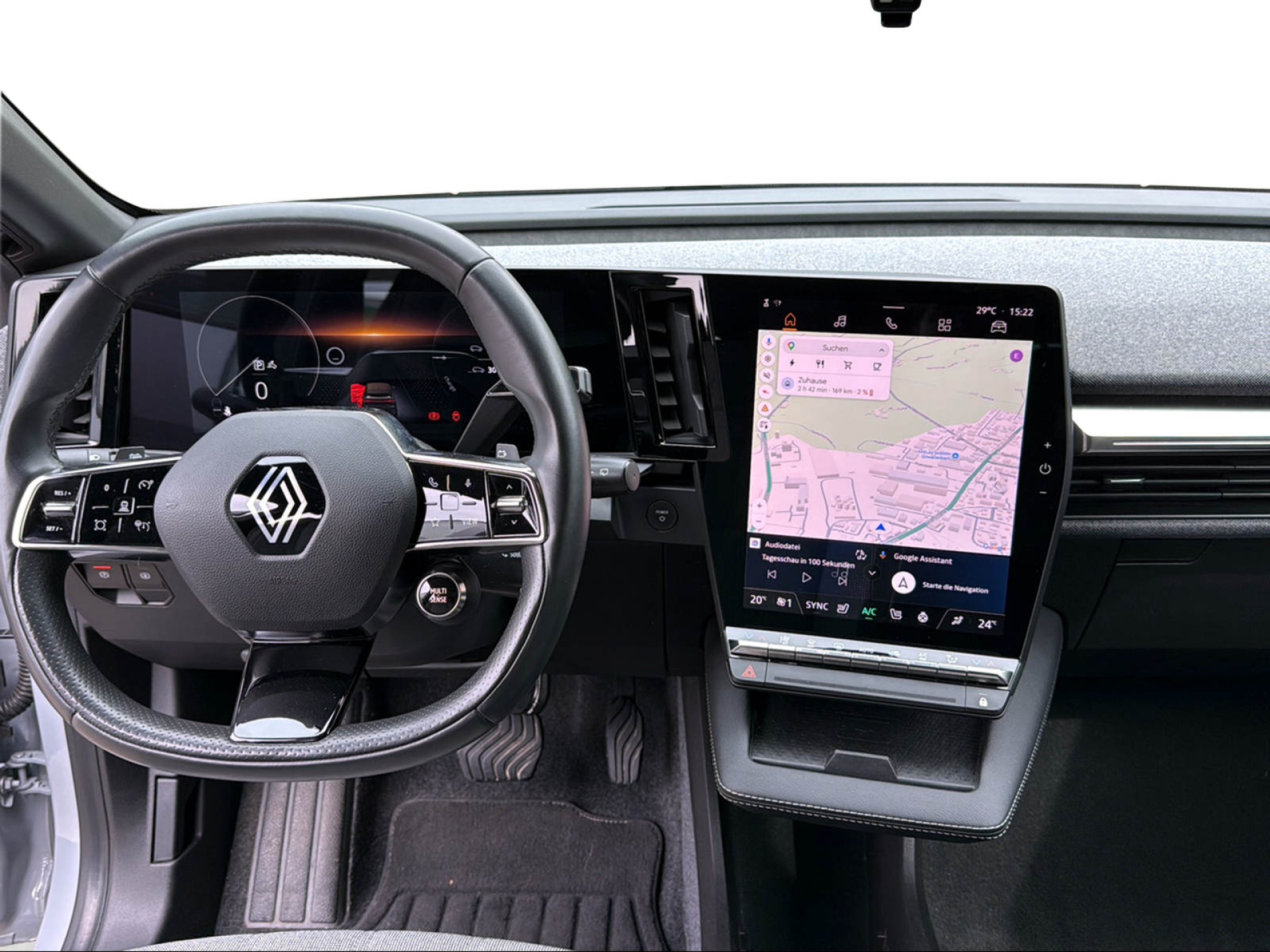 RENAULT Mégane E-Tech techno-image-12