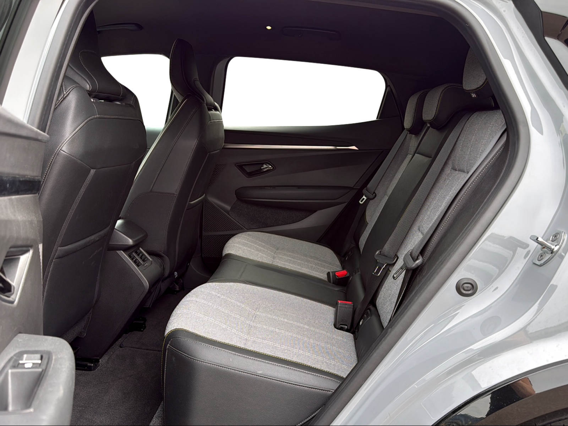 RENAULT Mégane E-Tech techno-image-14