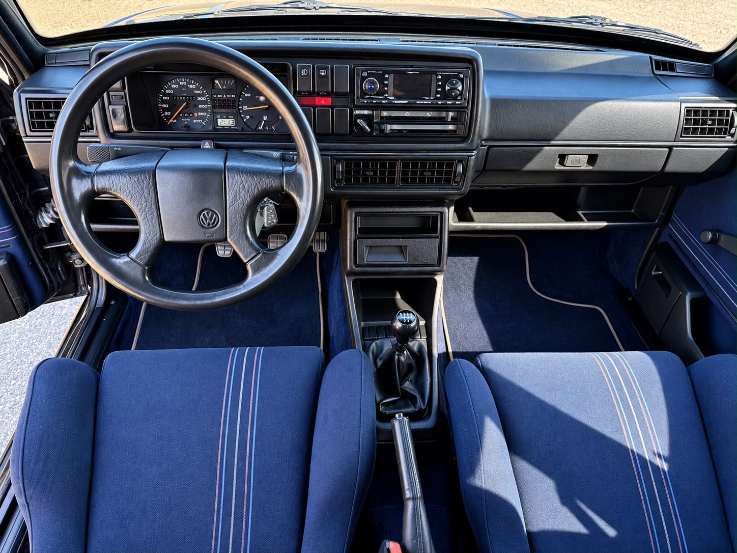 VW Golf 1800 GTI G60 Edition-image-5