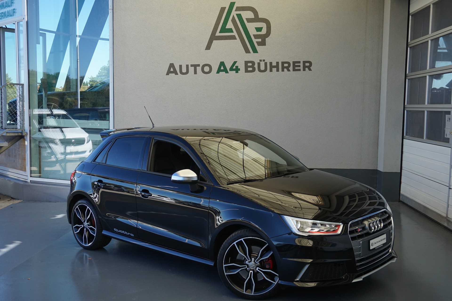 AUDI S1 2.0 TFSI Sport-image-1