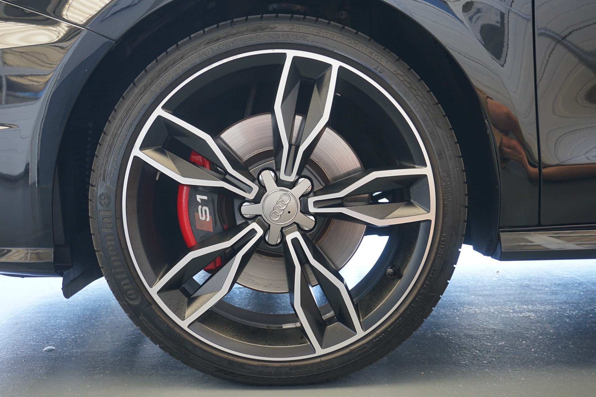 AUDI S1 2.0 TFSI Sport-image-11