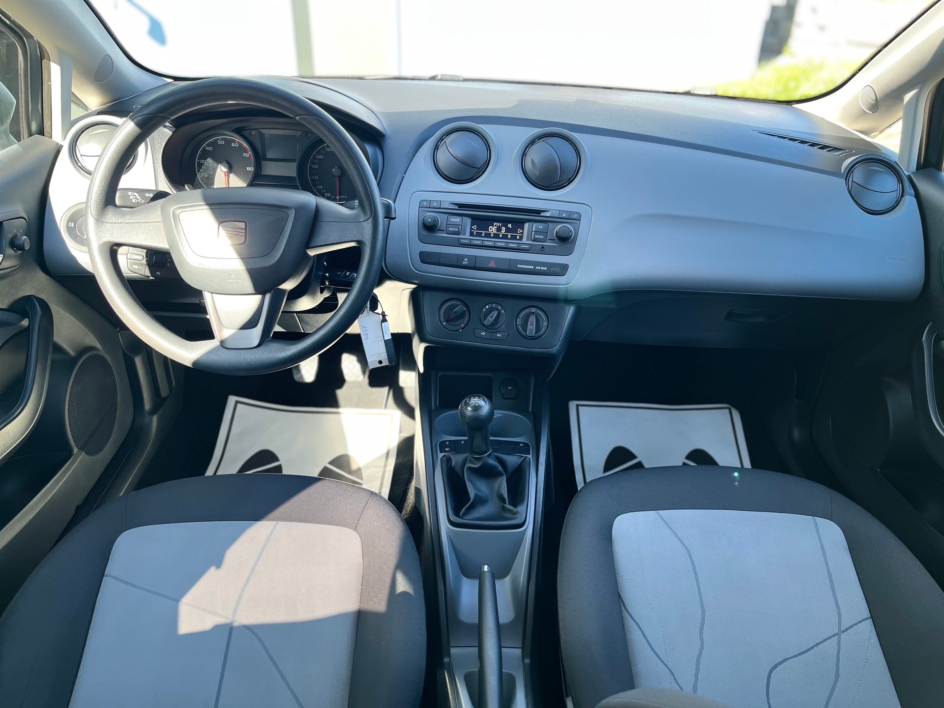 SEAT Ibiza 1.2 TSI Style-image-12