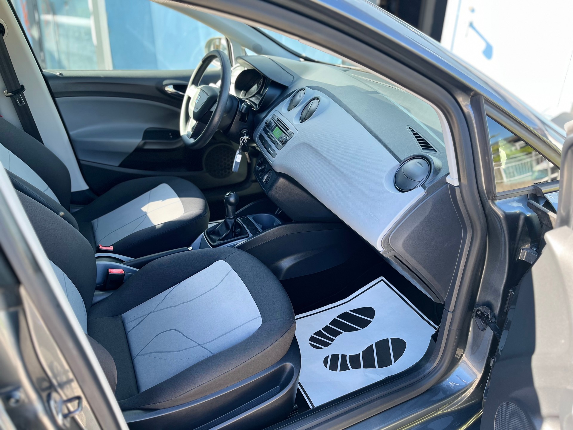 SEAT Ibiza 1.2 TSI Style-image-9