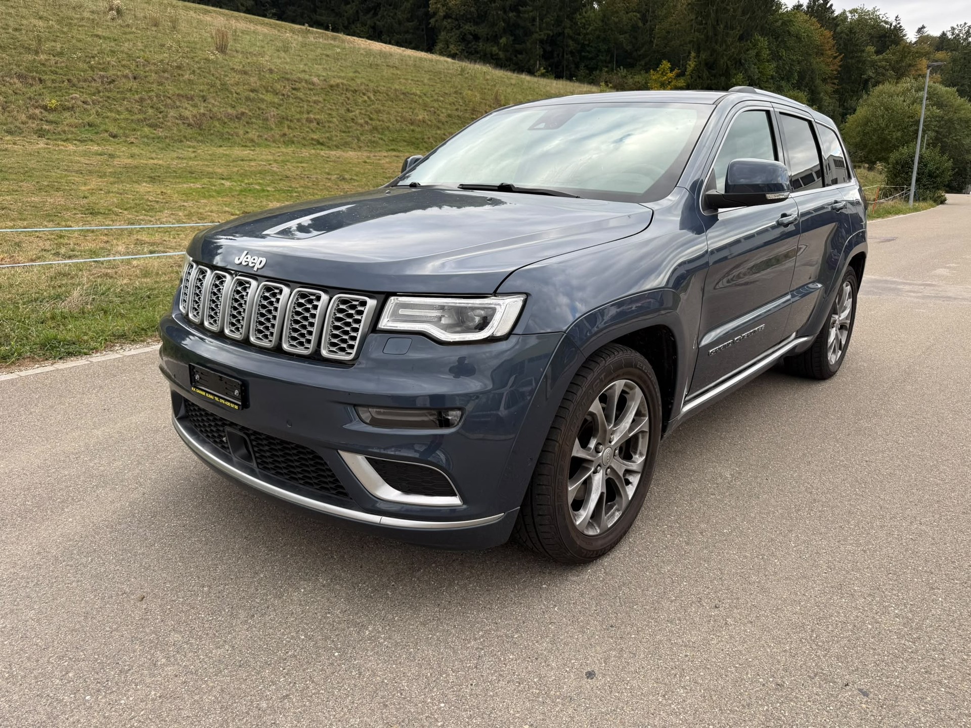 JEEP Grand Cherokee 3.0 CRD Summit Automatic-image-1