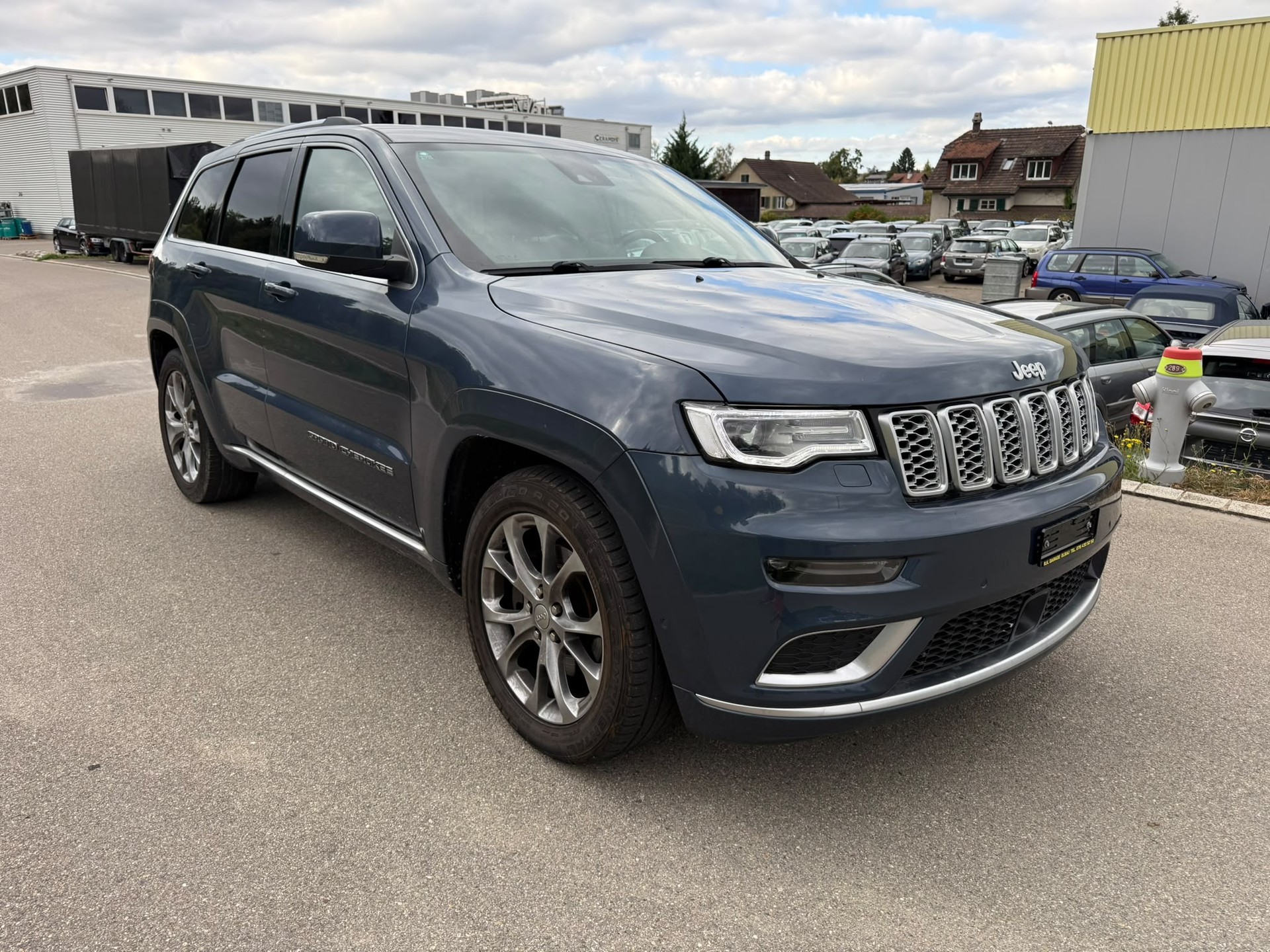 JEEP Grand Cherokee 3.0 CRD Summit Automatic-image-3