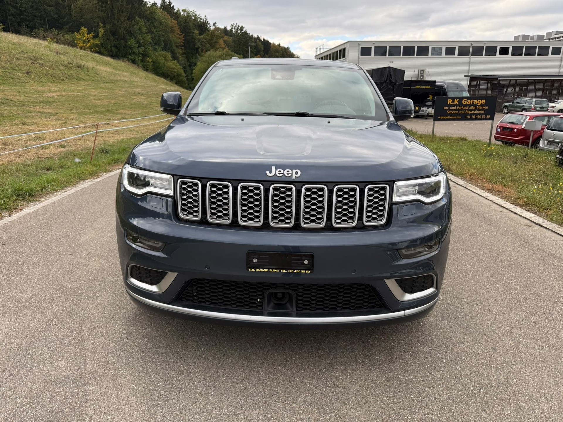 JEEP Grand Cherokee 3.0 CRD Summit Automatic-image-2
