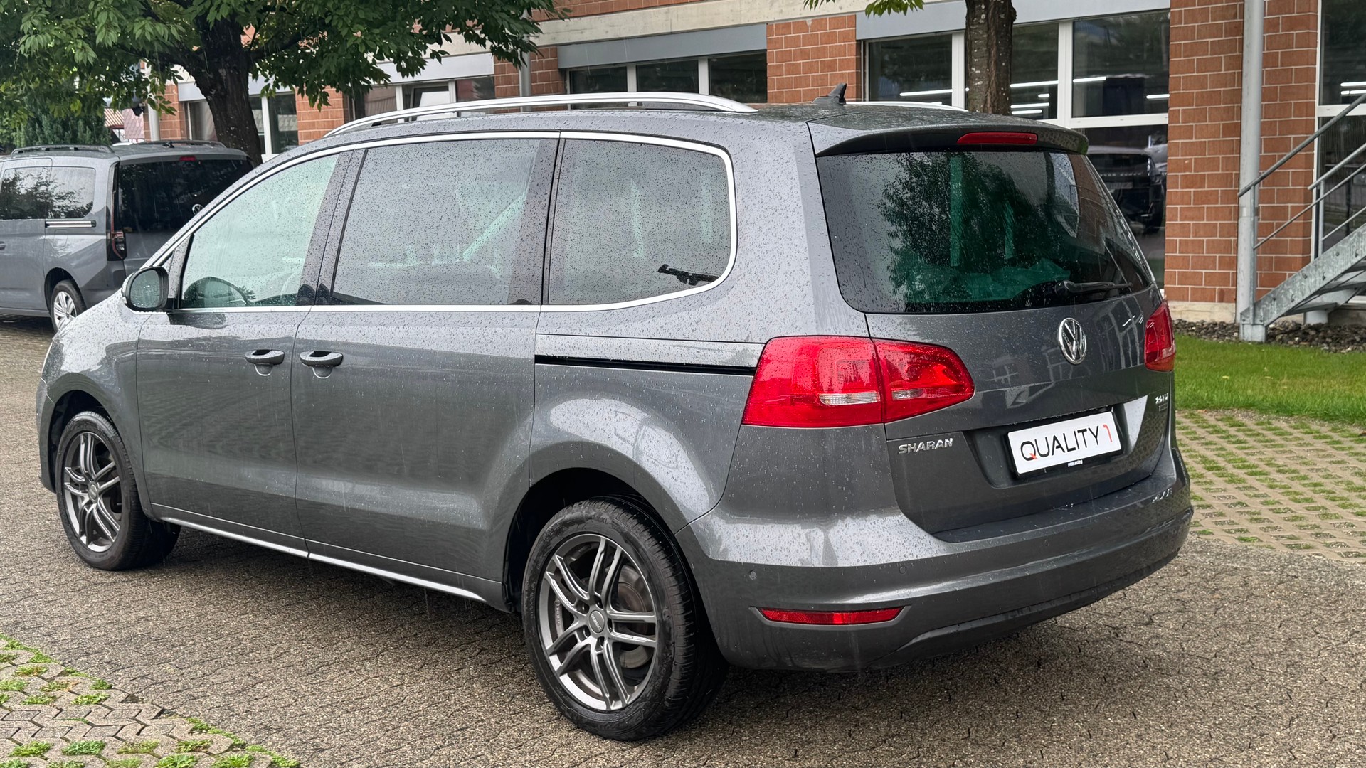 VW Sharan 2.0 TDI BMT Comfortline 4Motion-image-4