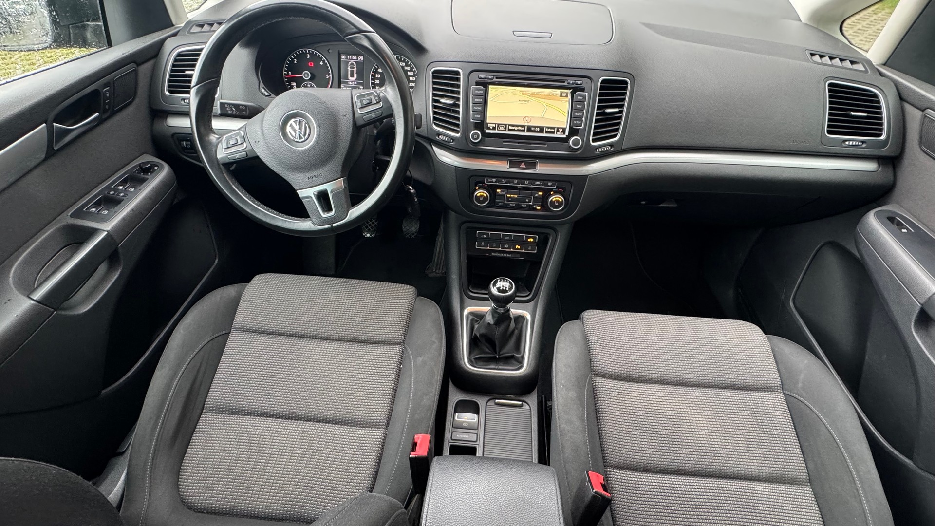 VW Sharan 2.0 TDI BMT Comfortline 4Motion-image-10