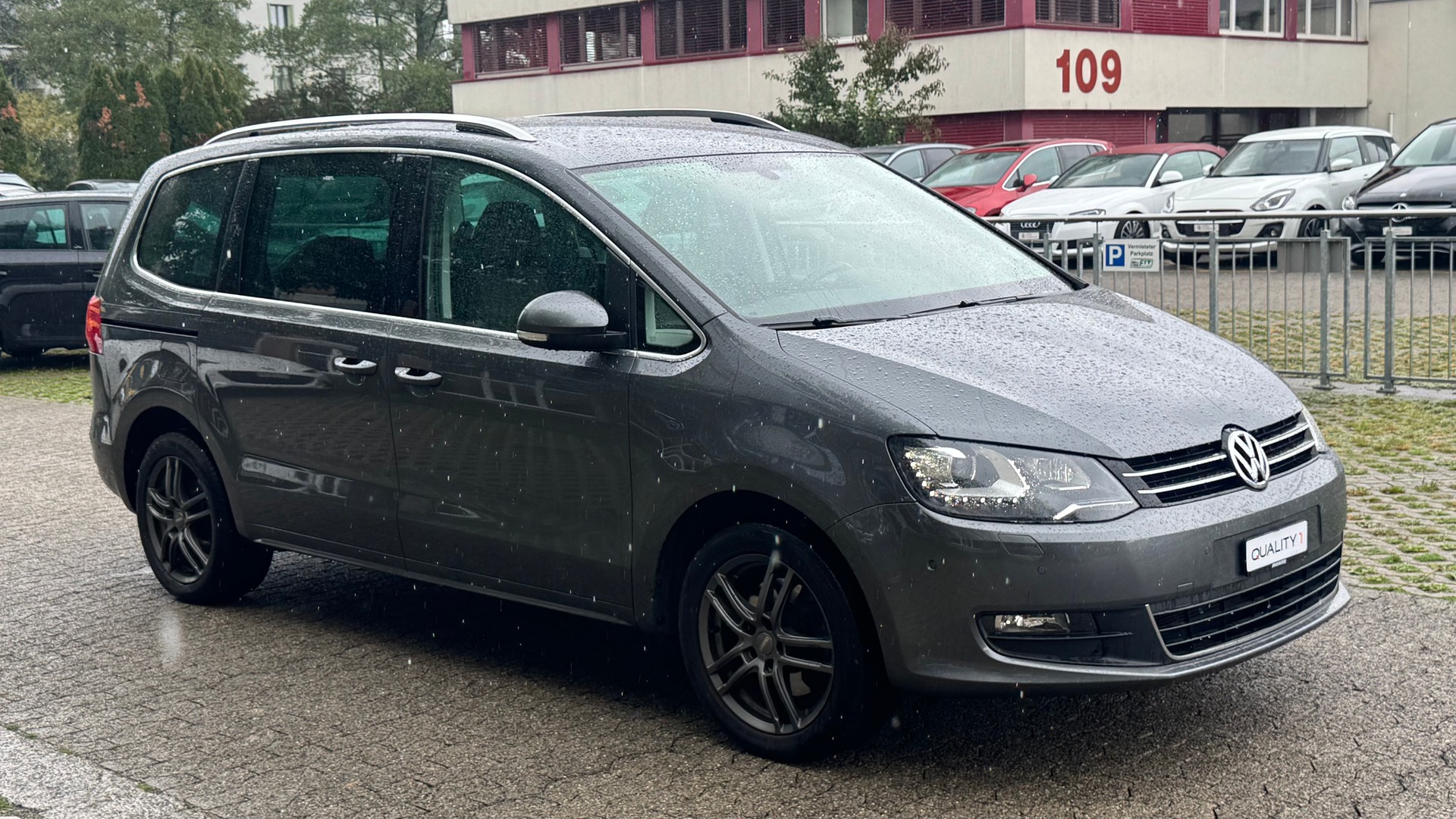 VW Sharan 2.0 TDI BMT Comfortline 4Motion-image-2