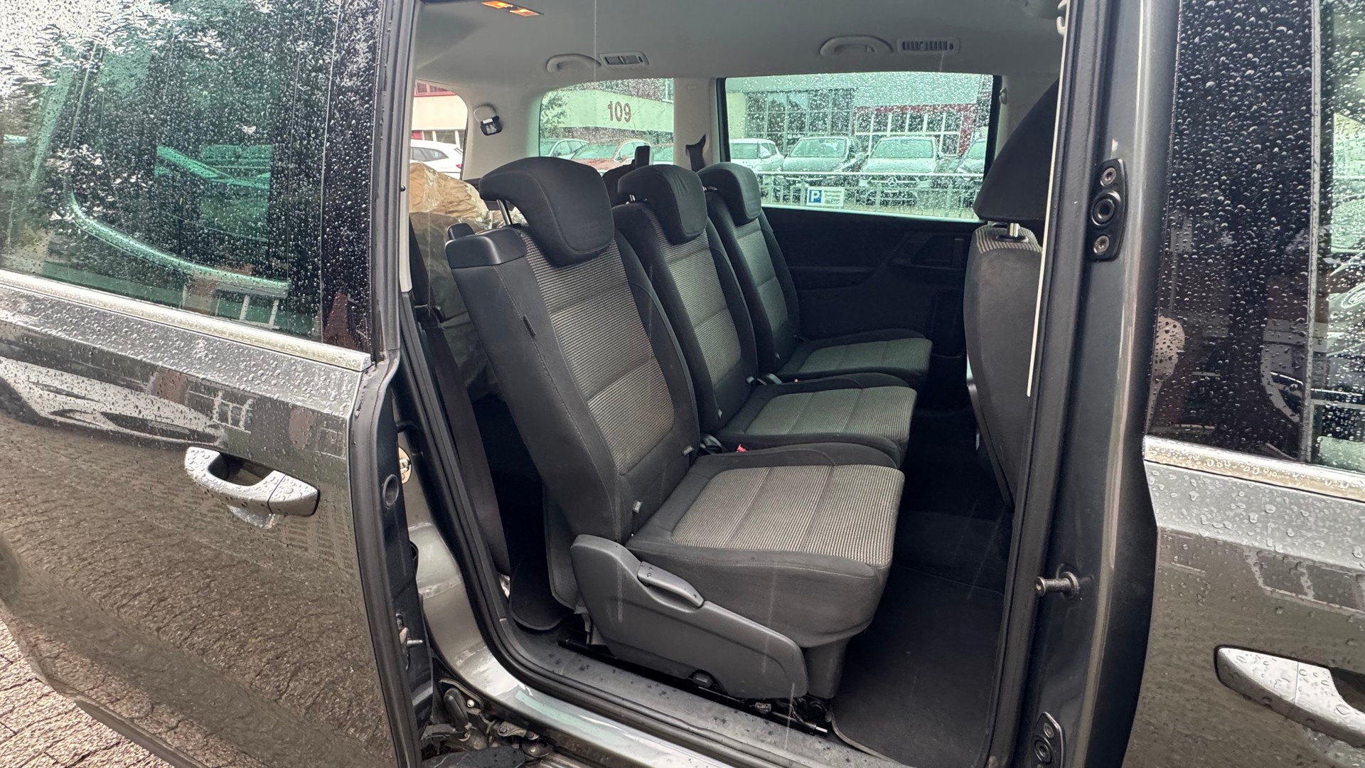 VW Sharan 2.0 TDI BMT Comfortline 4Motion-image-9