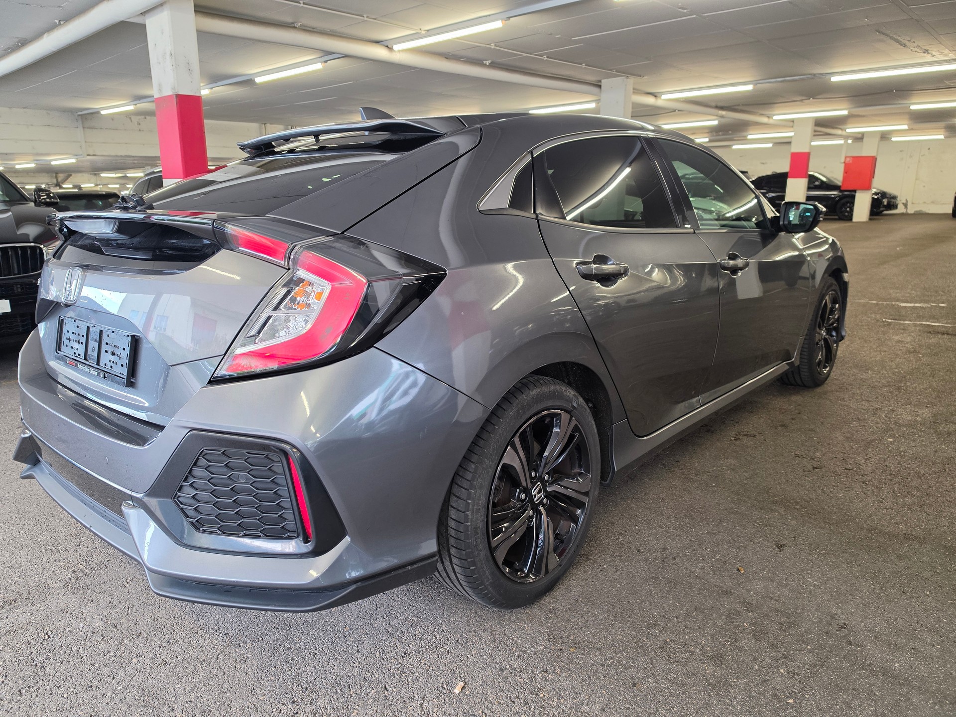 HONDA Civic 1.0 VTEC Elegance CVT-image-6
