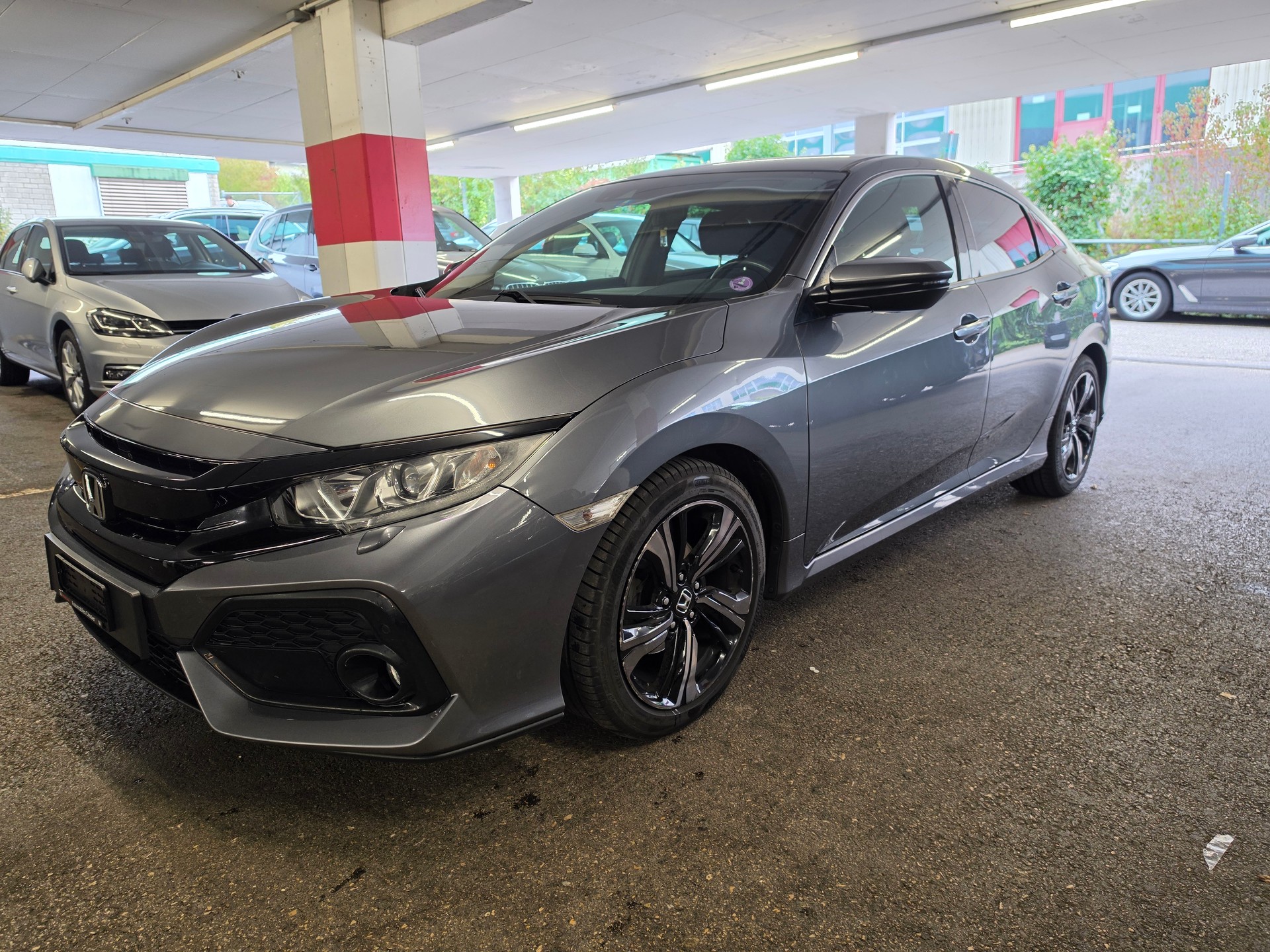 HONDA Civic 1.0 VTEC Elegance CVT-image-1