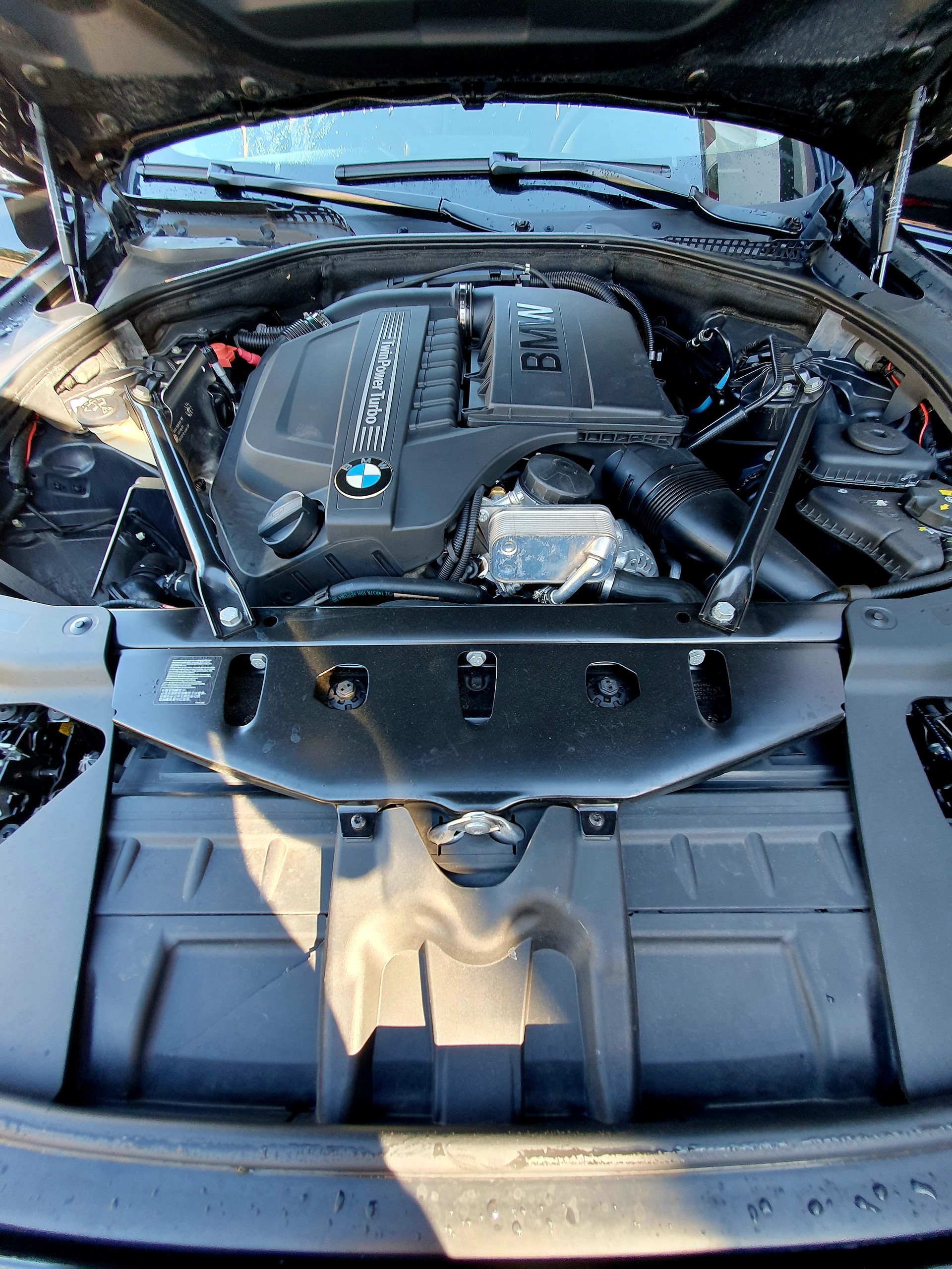BMW 640i xDrive-image-4