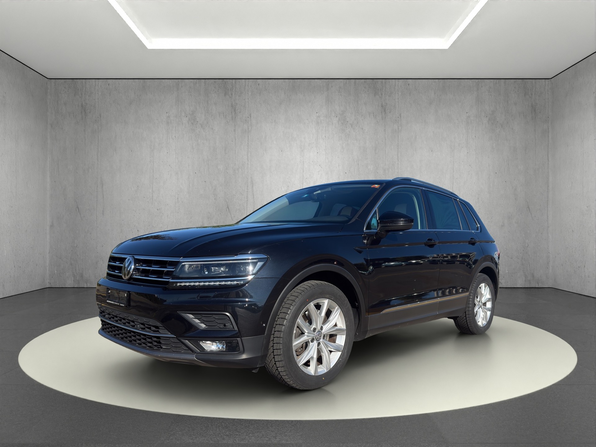 VW Tiguan 2.0TSI Sound 4Motion DSG-image-0