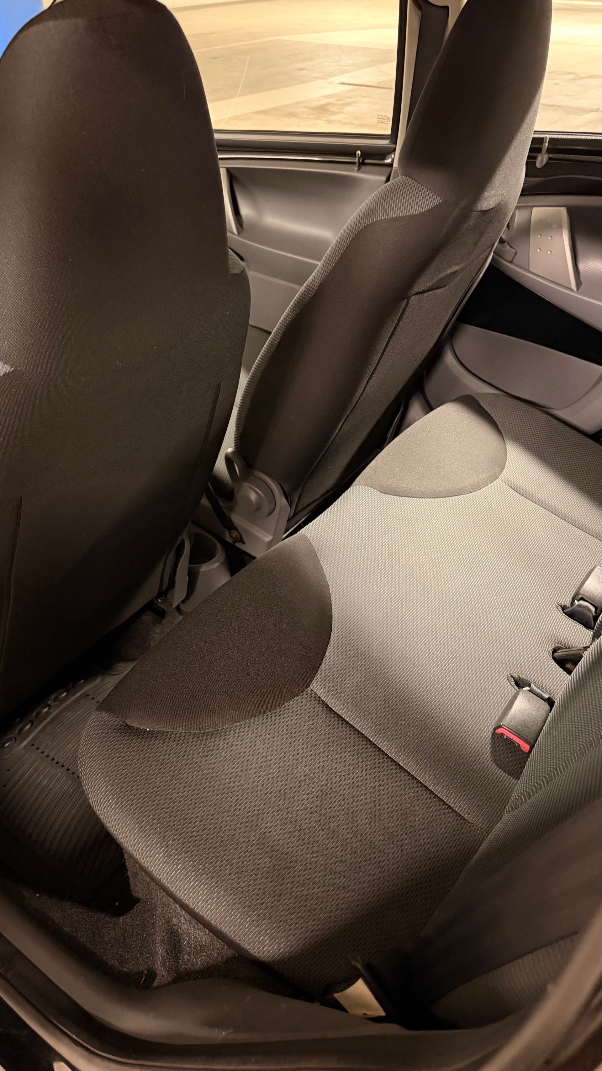 TOYOTA Aygo 1.0 Linea Luna-image-9