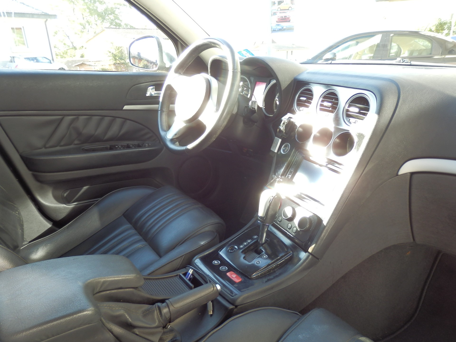 ALFA ROMEO 159 1.9JTD TI Q-Tronic-image-7
