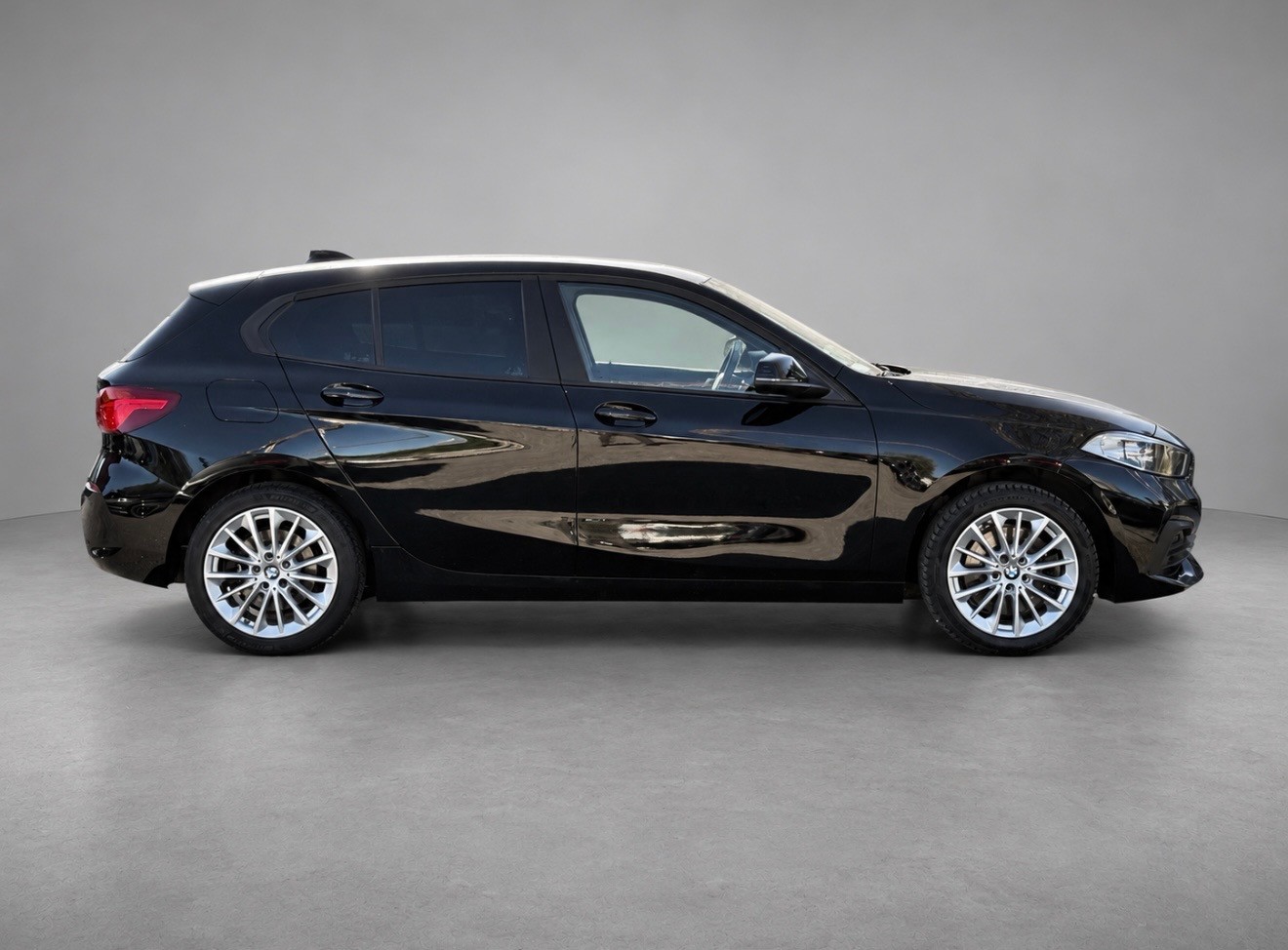 BMW 120d xDrive Steptronic-image-3