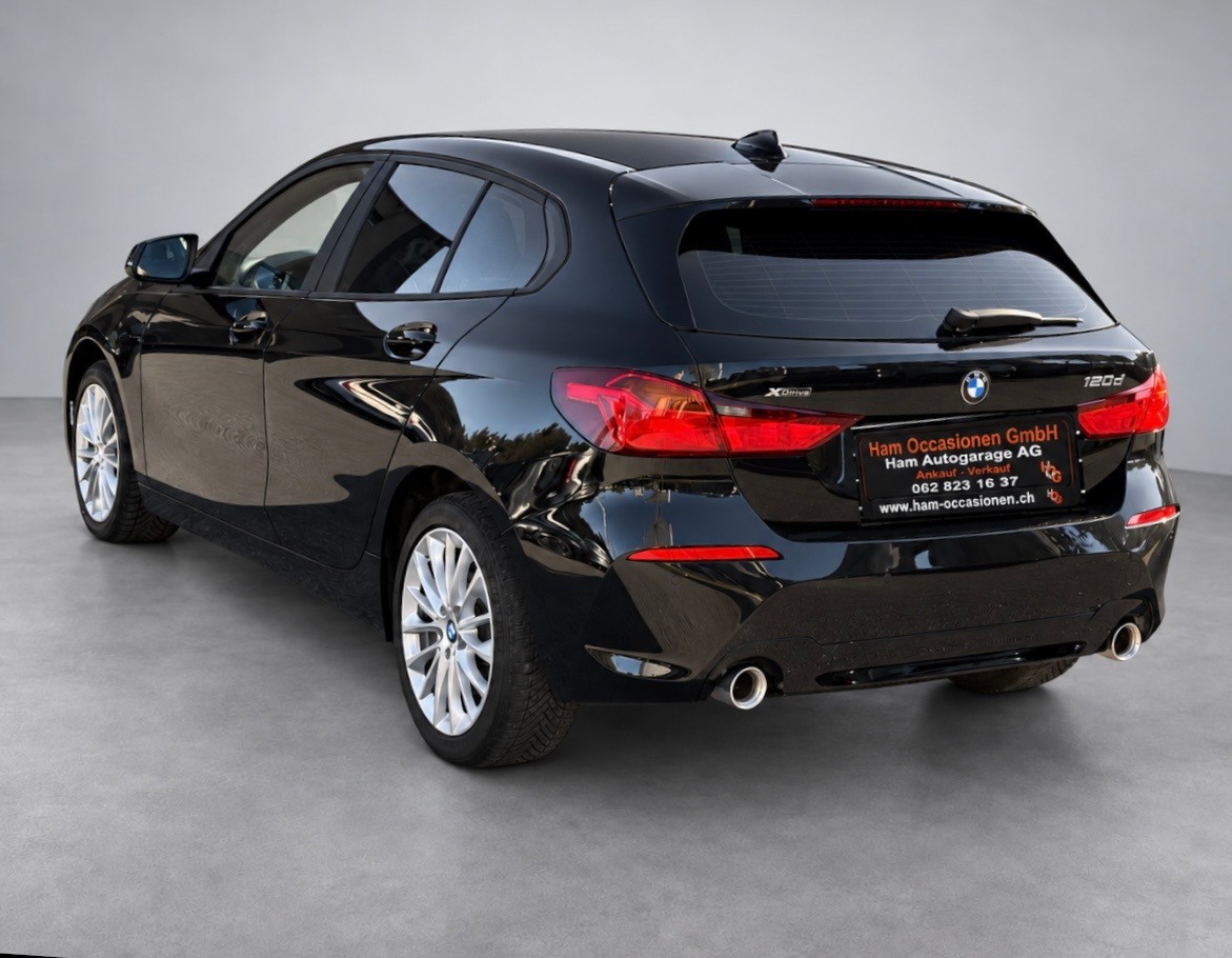 BMW 120d xDrive Steptronic-image-2