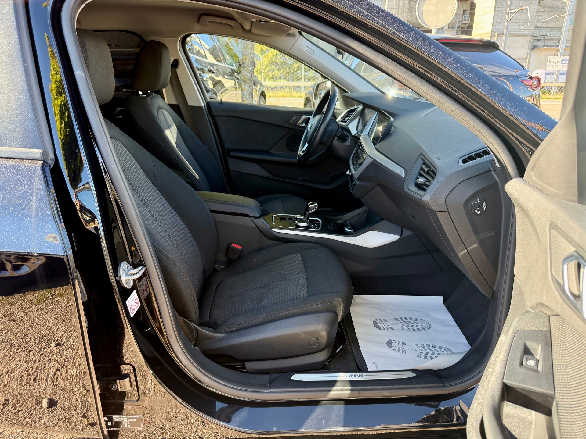 BMW 120d xDrive Steptronic-image-10