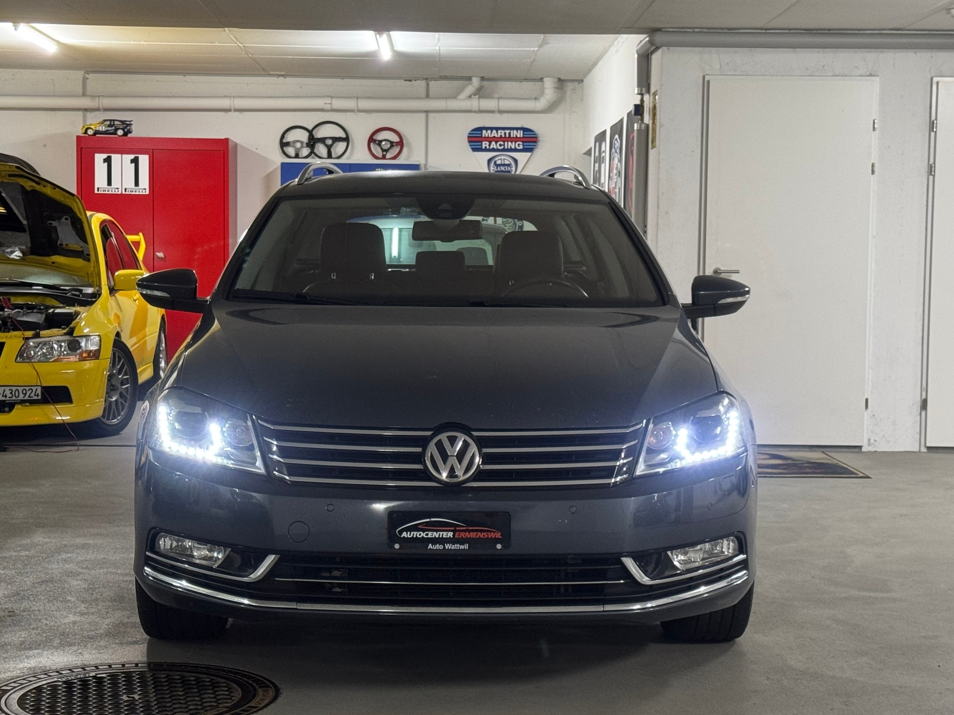 VW Passat Variant 2.0 TDI BMT Highline 4MDSG-image-1