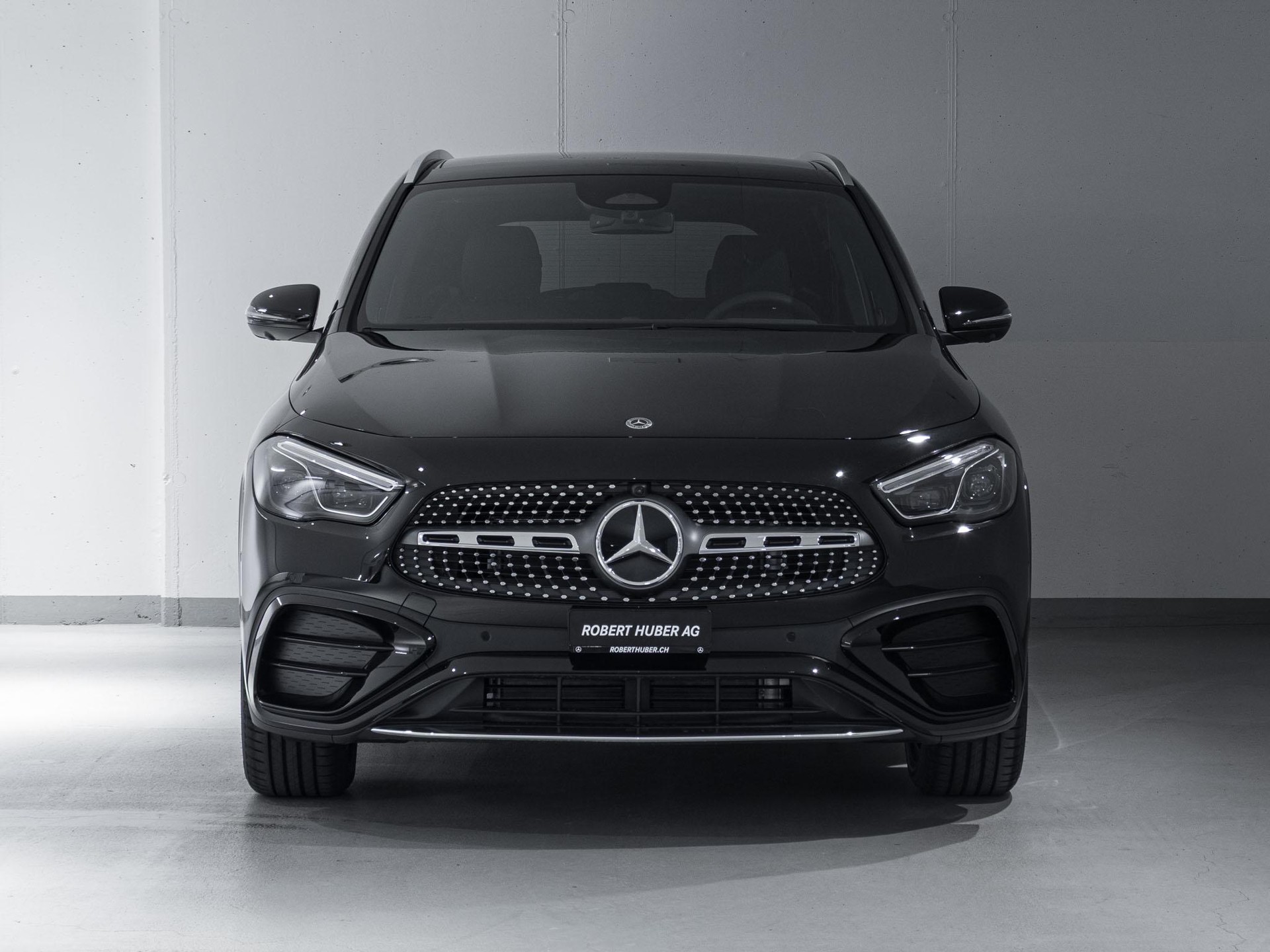 MERCEDES-BENZ GLA 220 d 4MATIC Swiss Star-image-2