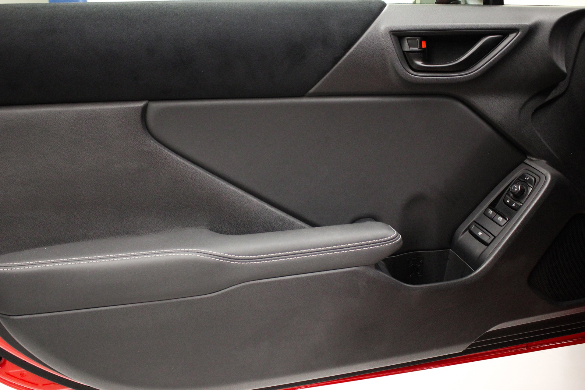 TOYOTA GR 86 2.4 Sport+-image-7