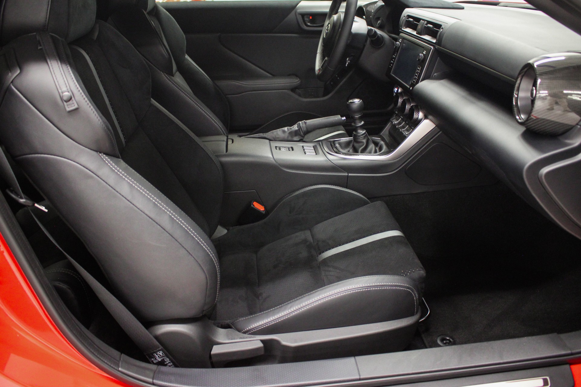 TOYOTA GR 86 2.4 Sport+-image-12