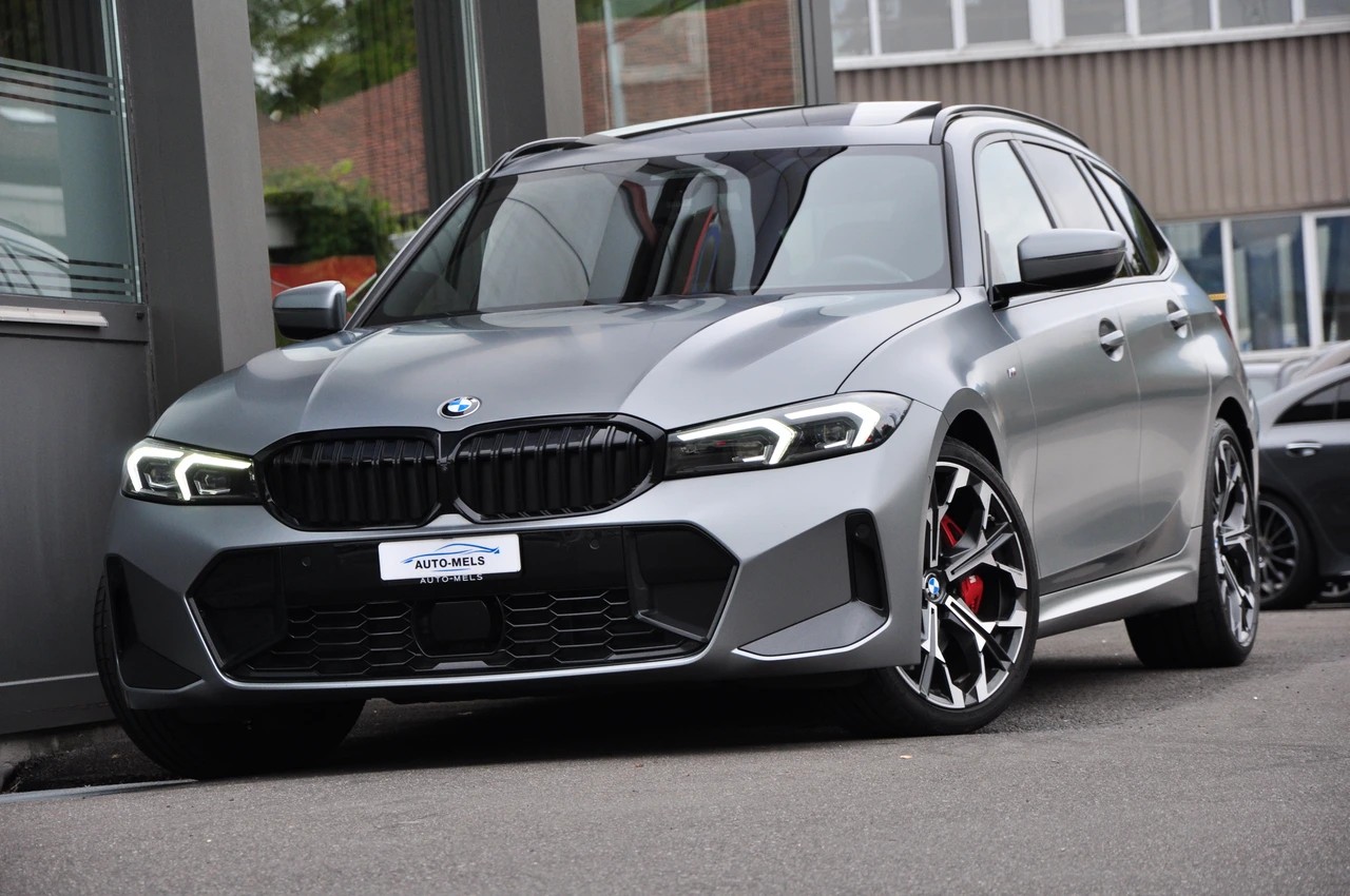 BMW 320d xDrive 48V Touring Steptronic M Sport Pro-image-0