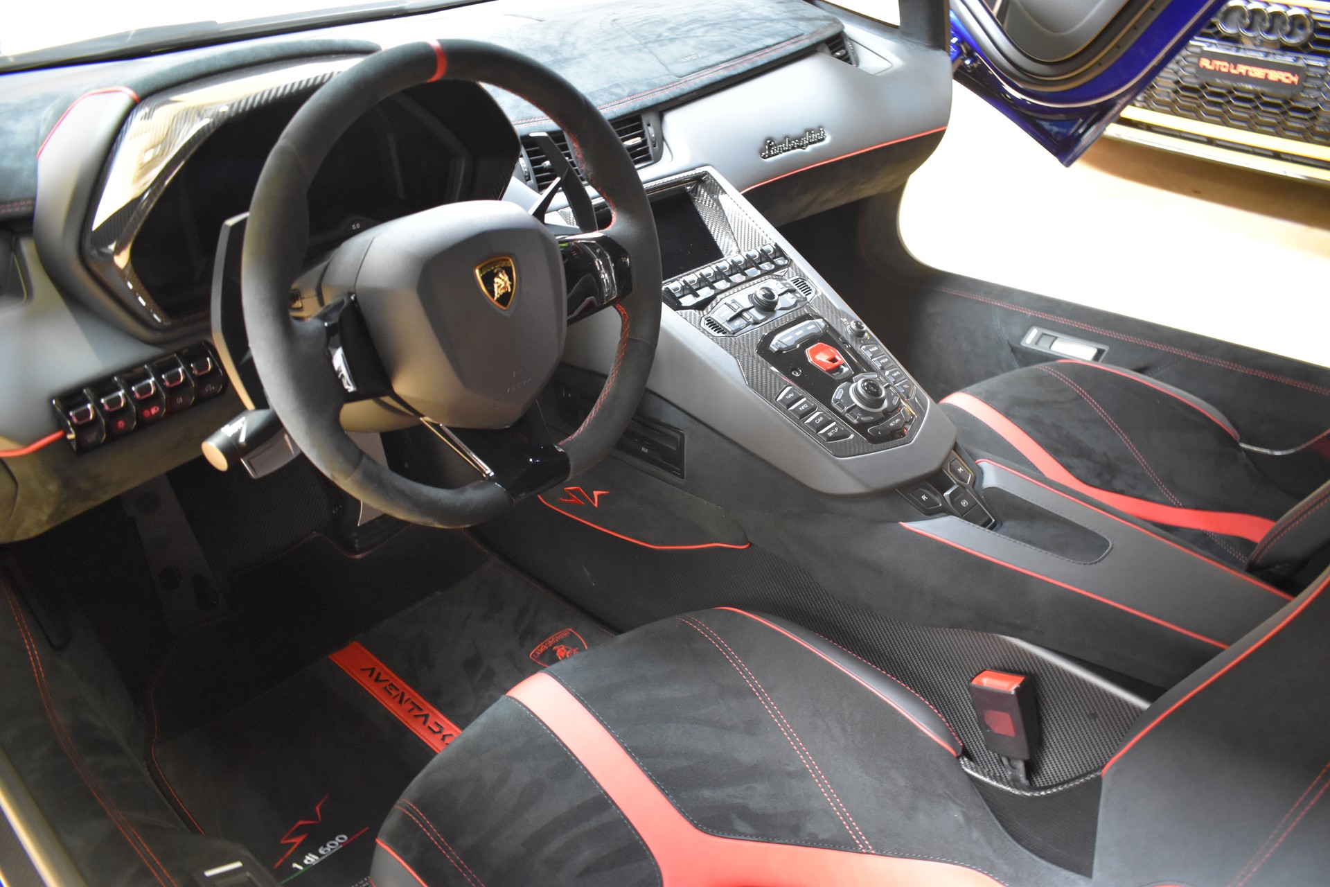 LAMBORGHINI Aventador LP750-4 SuperVeloce Coupé E-Gear "Blue-Sideris"-image-21