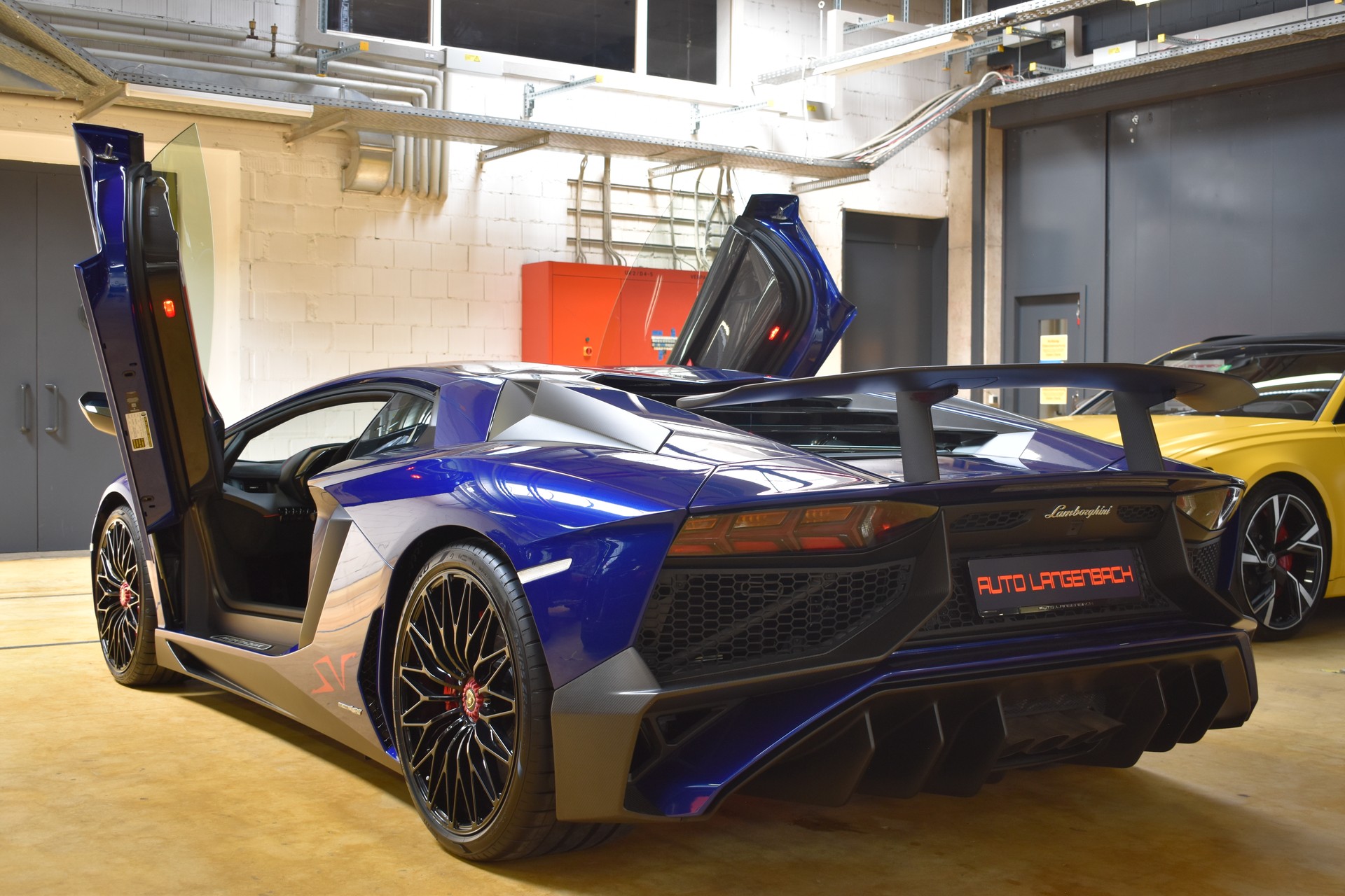 LAMBORGHINI Aventador LP750-4 SuperVeloce Coupé E-Gear "Blue-Sideris"-image-4