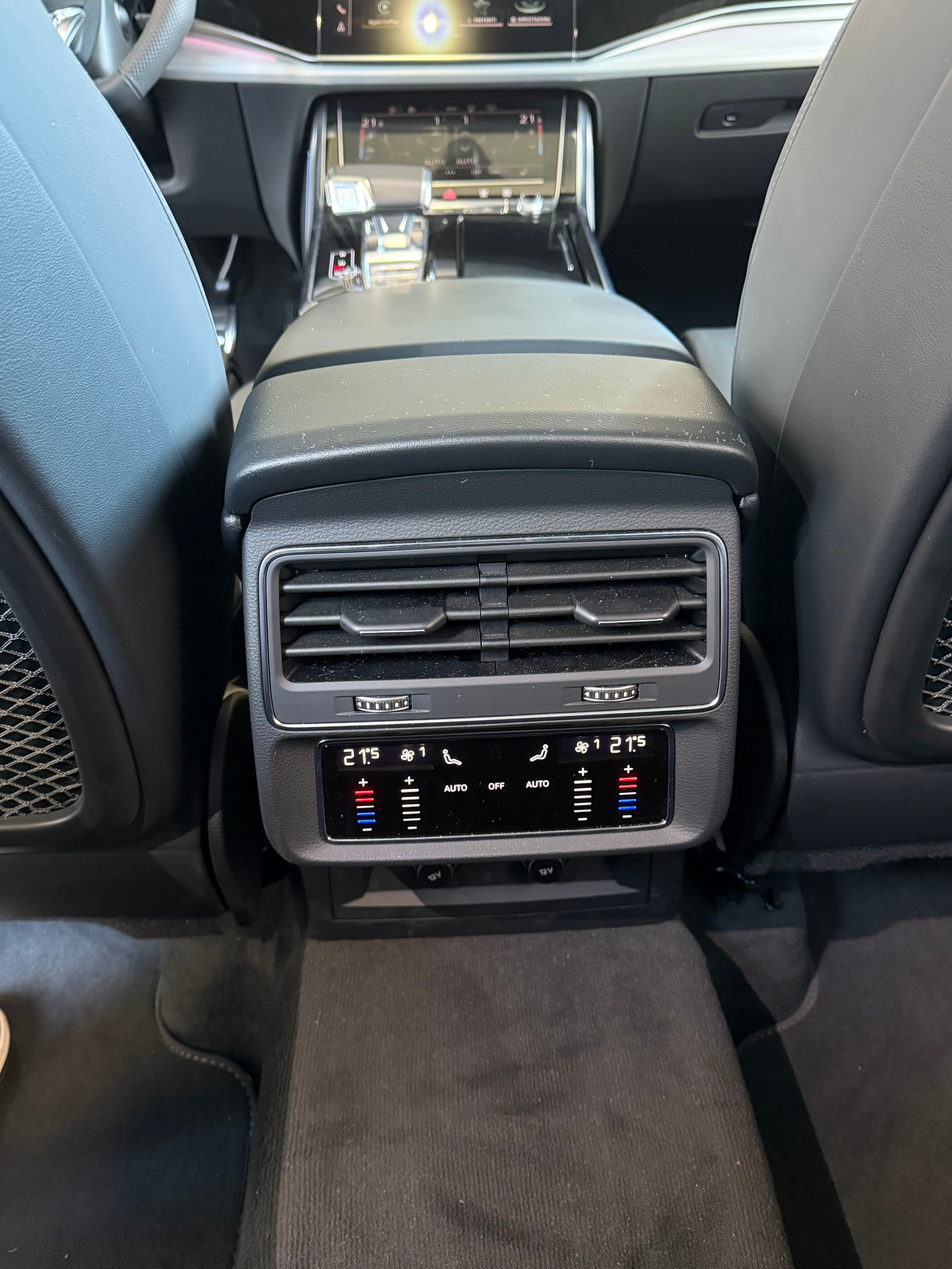 AUDI Q7 50 TDI quattro S Line tiptronic-image-7