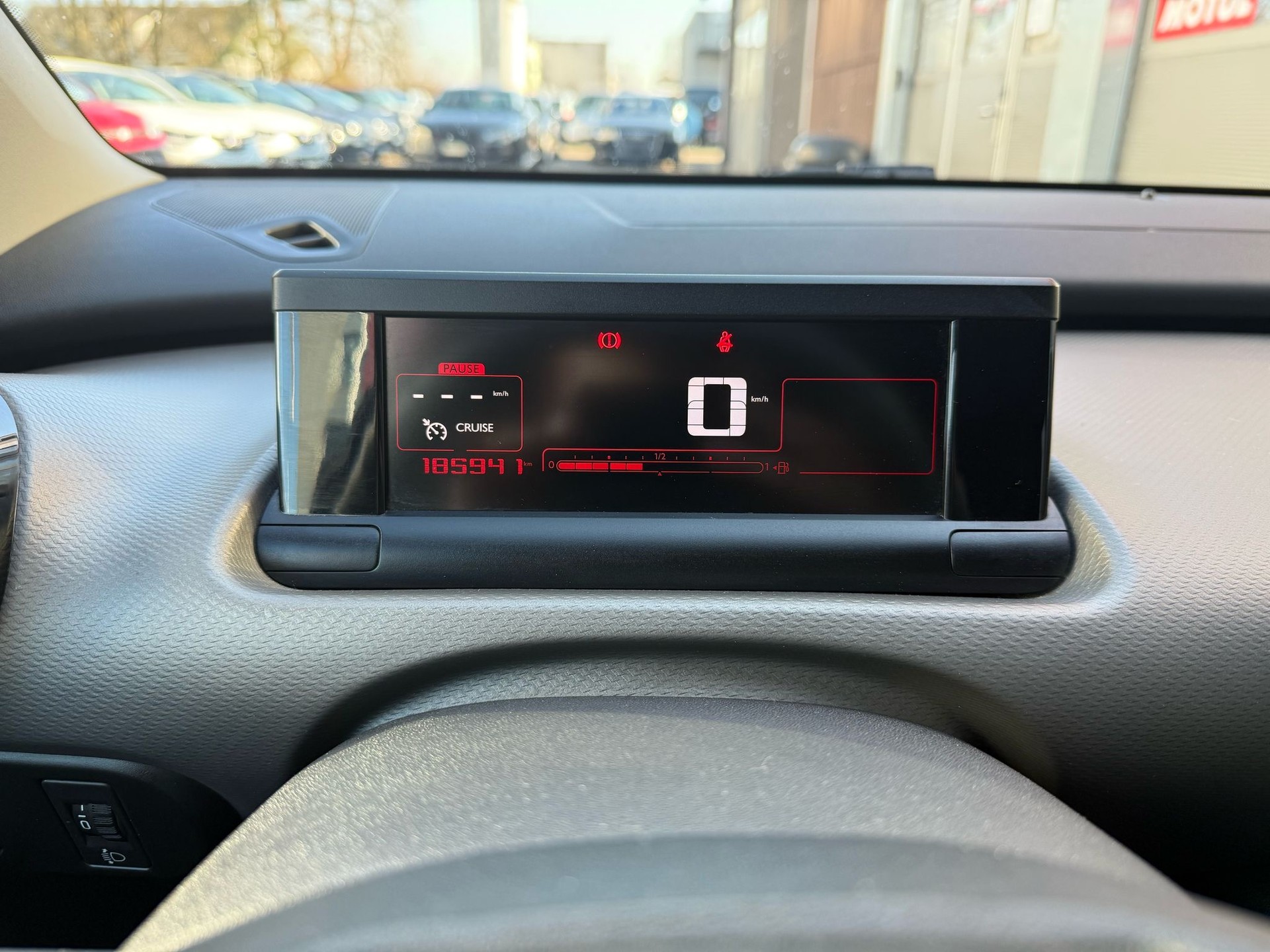 CITROEN C4 Cactus 1.2 e-THP Rip Curl-image-14