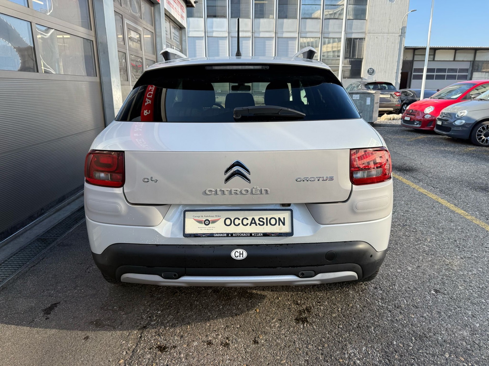 CITROEN C4 Cactus 1.2 e-THP Rip Curl-image-5
