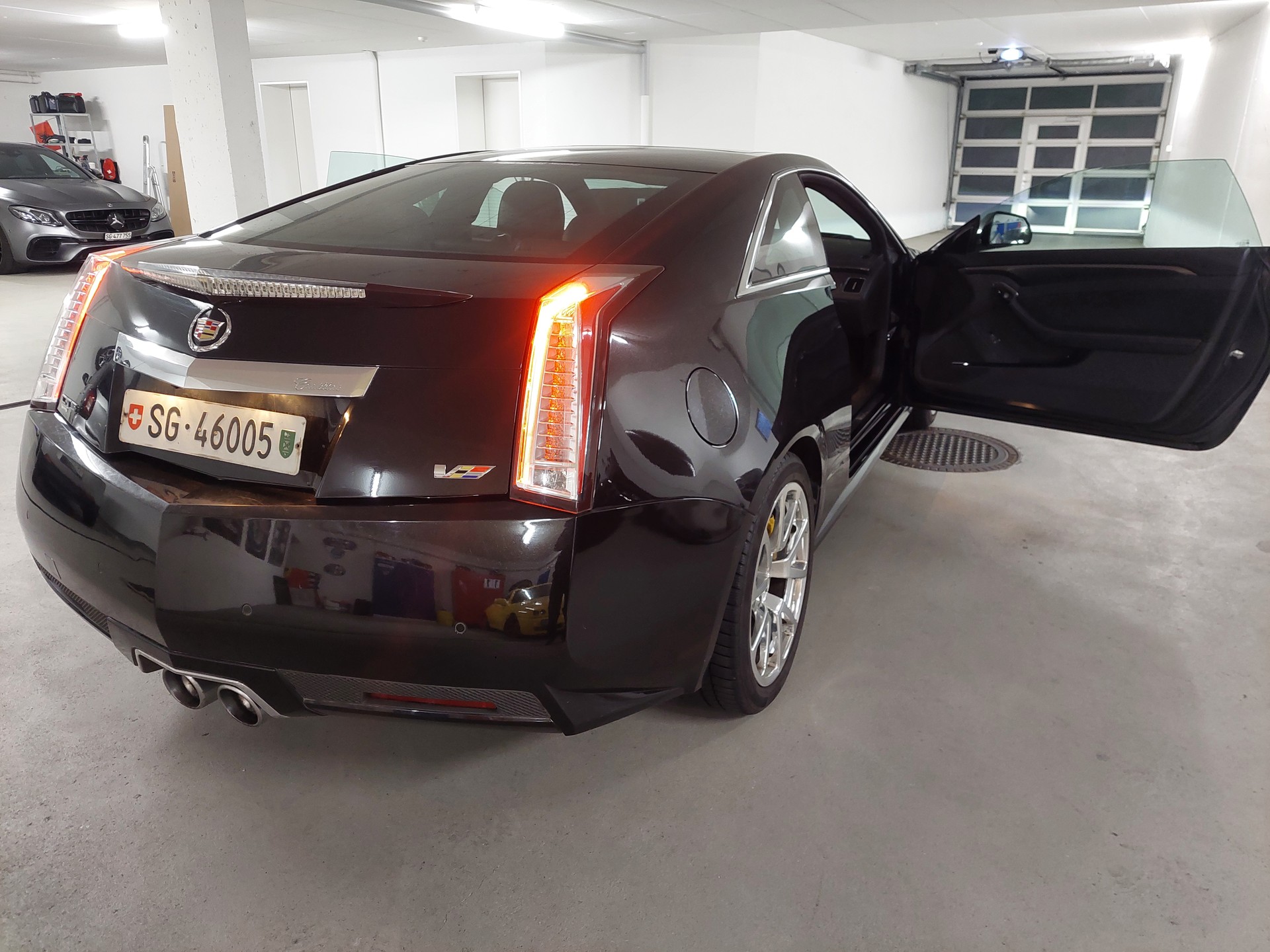 CADILLAC CTS-V Coupé 6.2 V8-image-8