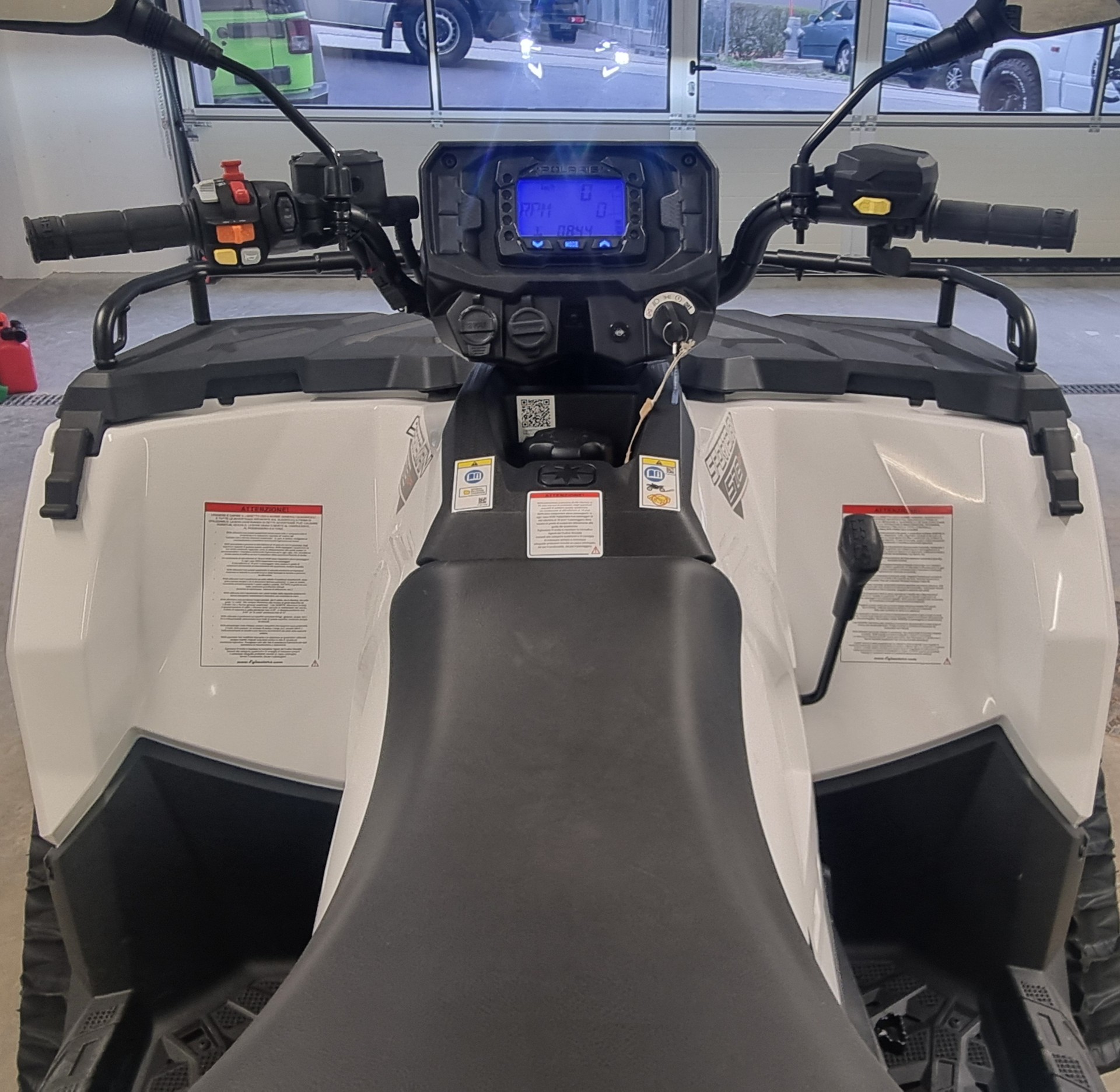 POLARIS Ab MFK mit Raupenkit und Räder L7e Kleinmotorfahrzeug-image-8