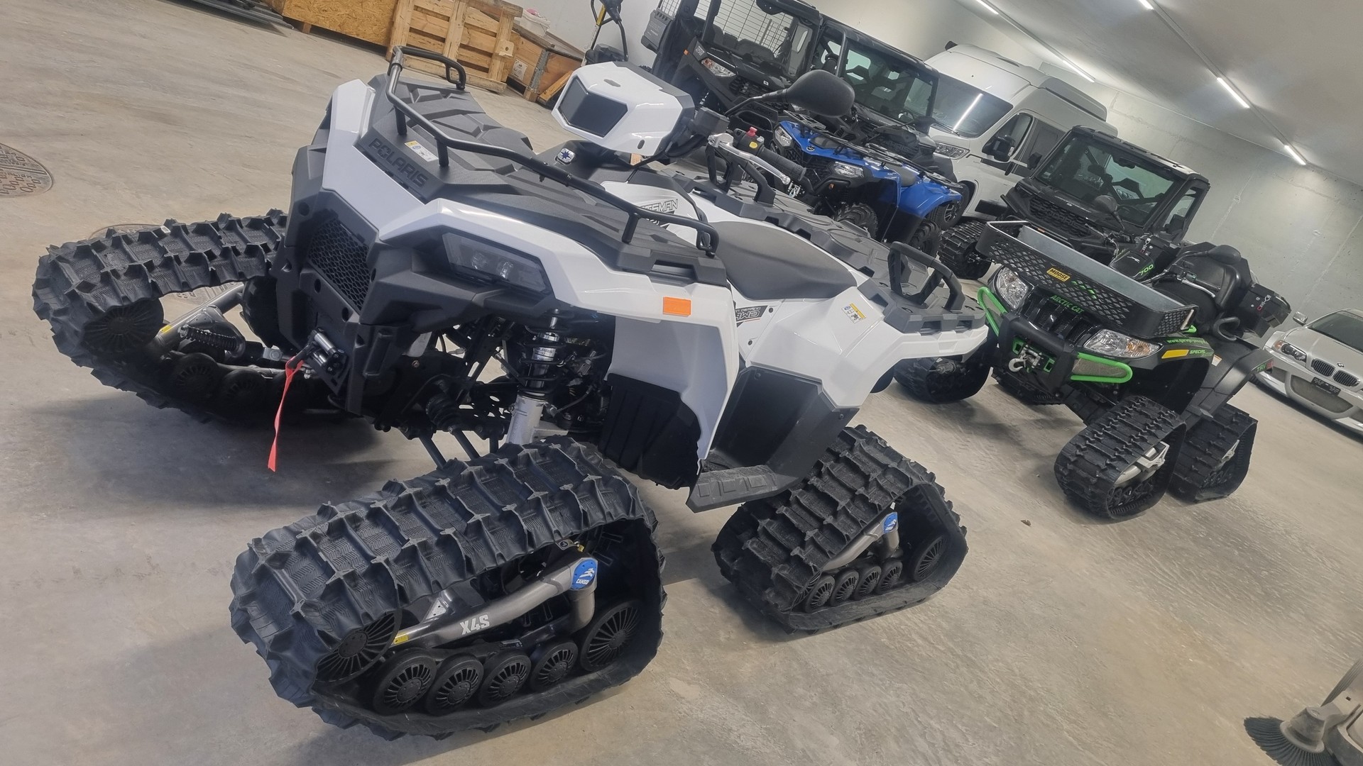 POLARIS Ab MFK mit Raupenkit und Räder L7e Kleinmotorfahrzeug-image-12