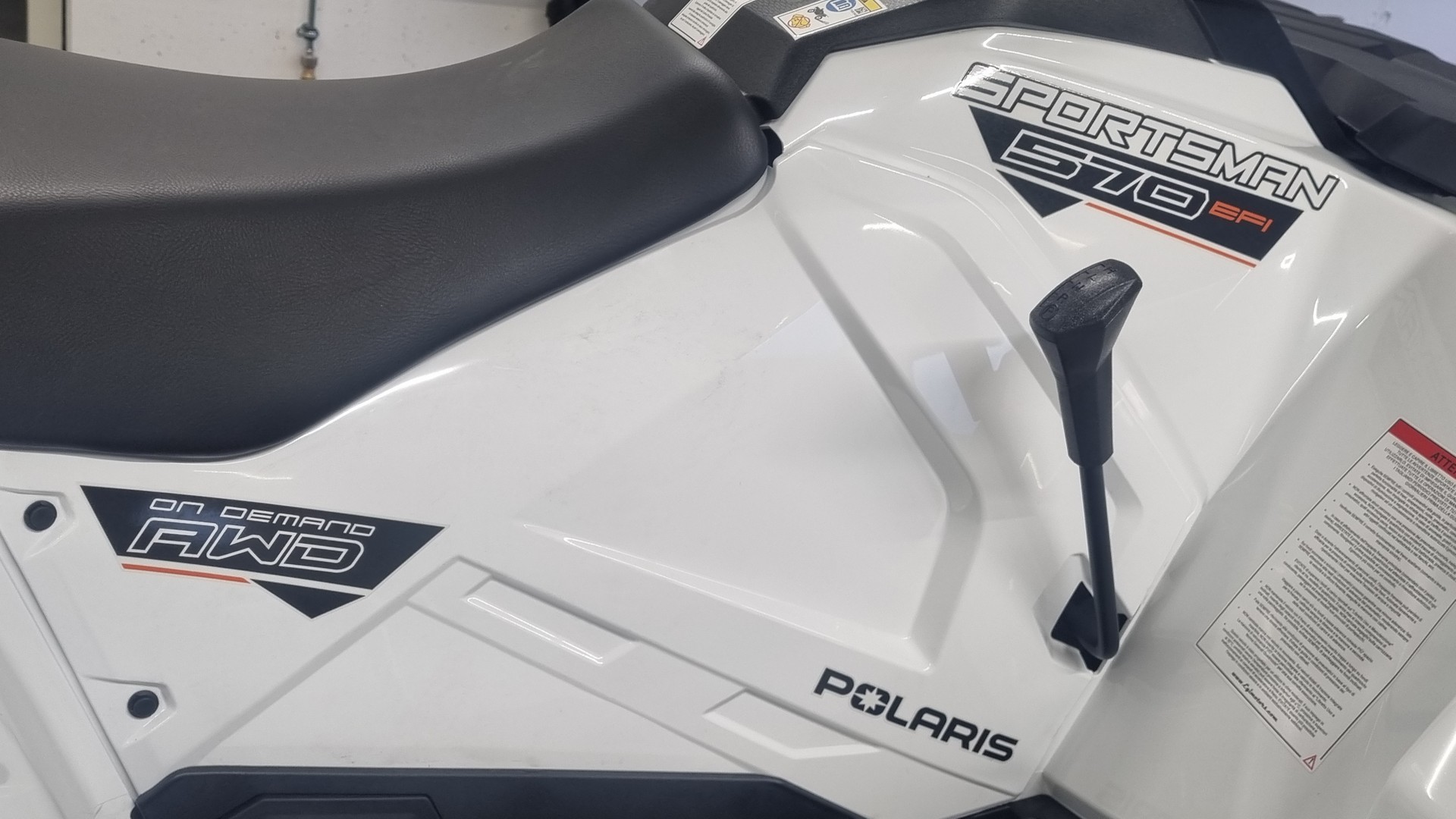 POLARIS Ab MFK mit Raupenkit und Räder L7e Kleinmotorfahrzeug-image-6