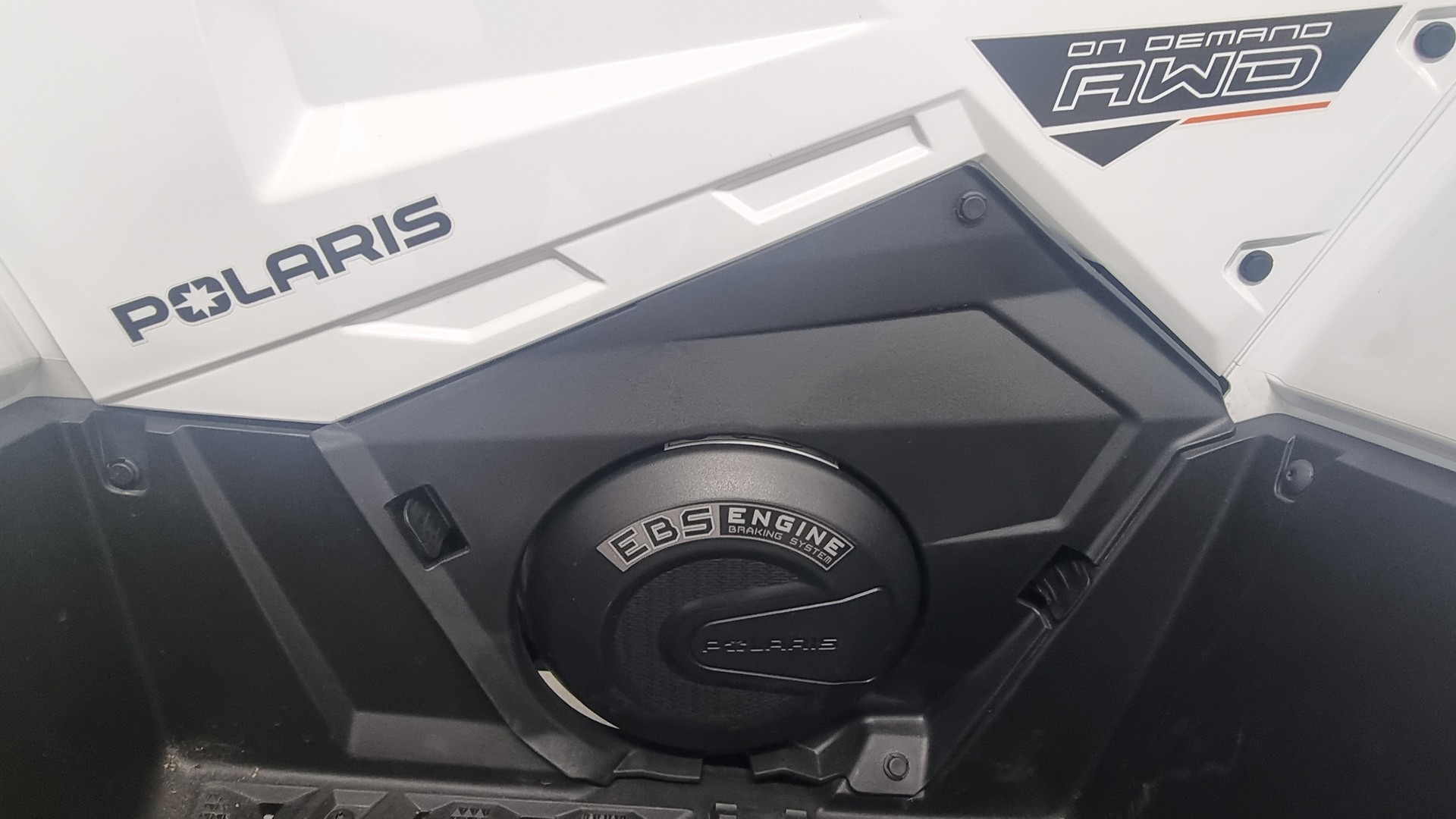 POLARIS Ab MFK mit Raupenkit und Räder L7e Kleinmotorfahrzeug-showroom-element-2