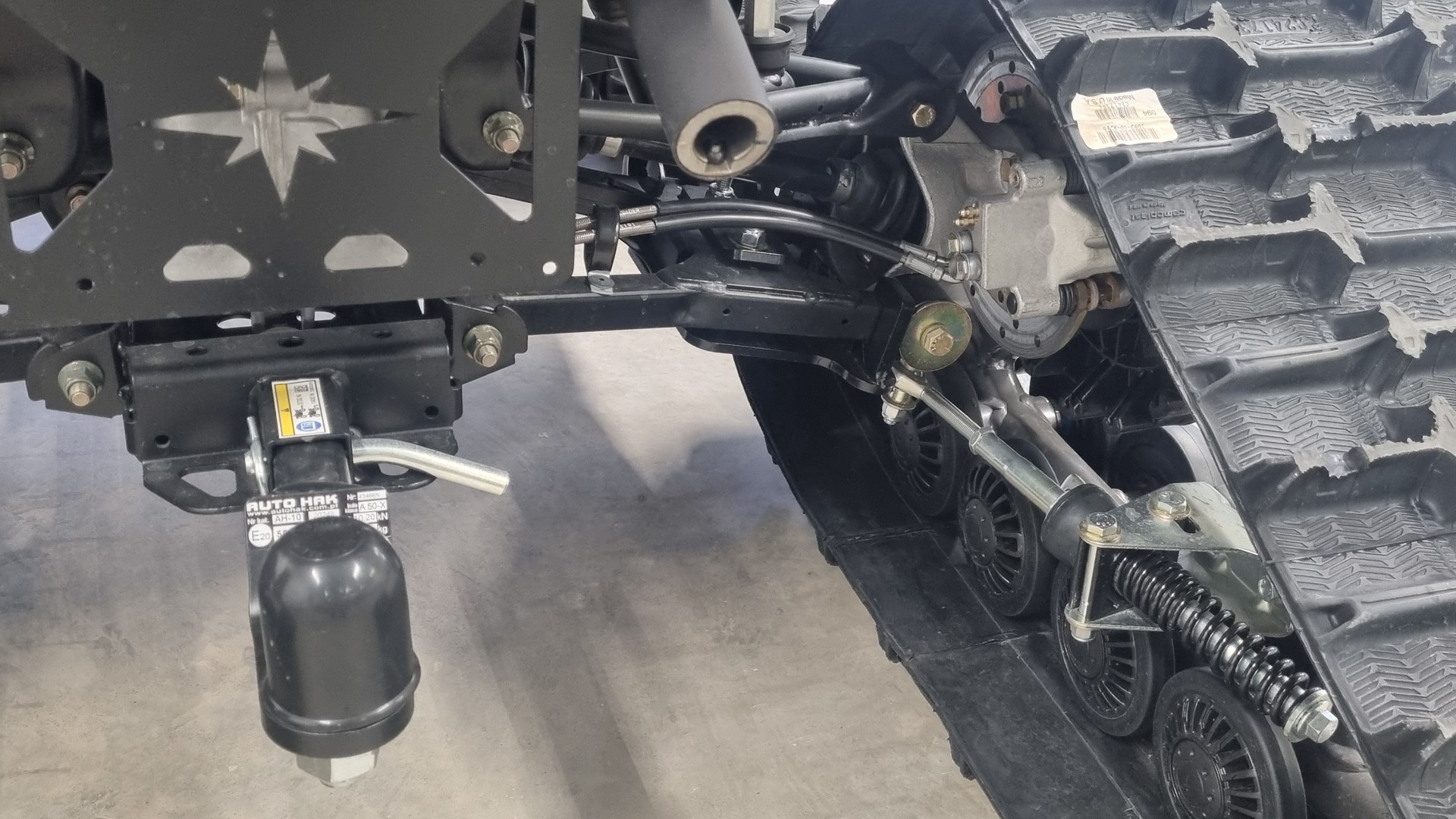 POLARIS Ab MFK mit Raupenkit und Räder L7e Kleinmotorfahrzeug-image-4