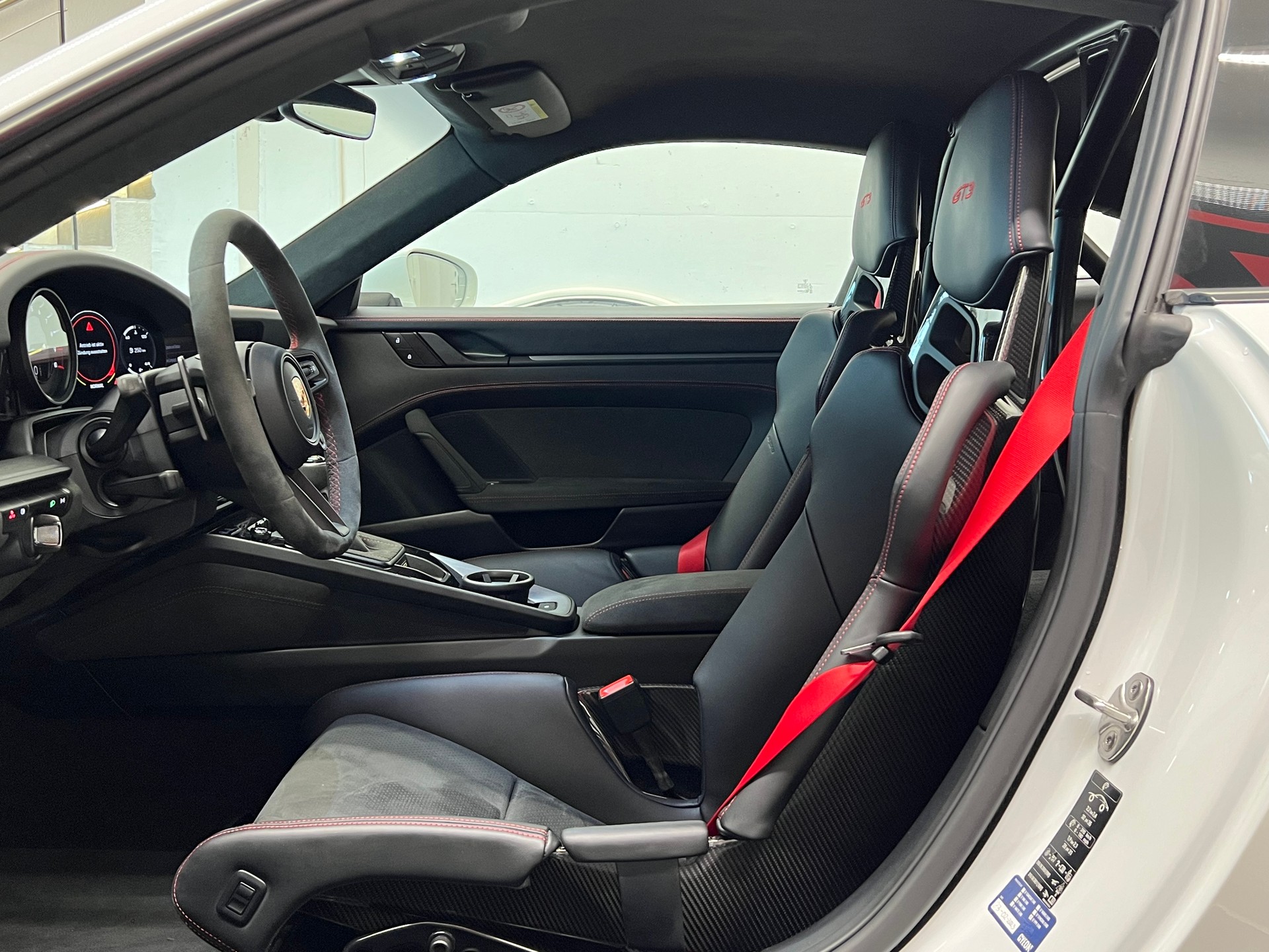 PORSCHE 911 GT3 PDK-image-18