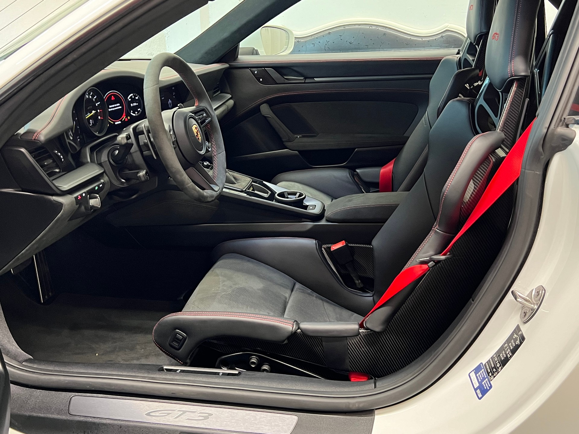 PORSCHE 911 GT3 PDK-image-13
