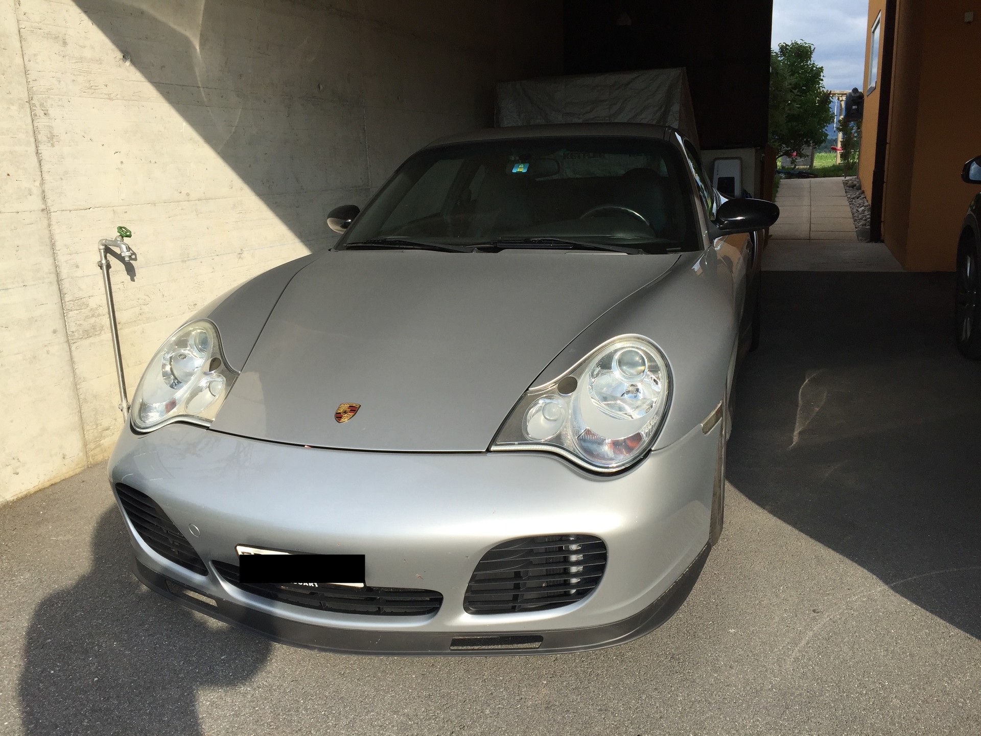 PORSCHE 911 Turbo-image-0