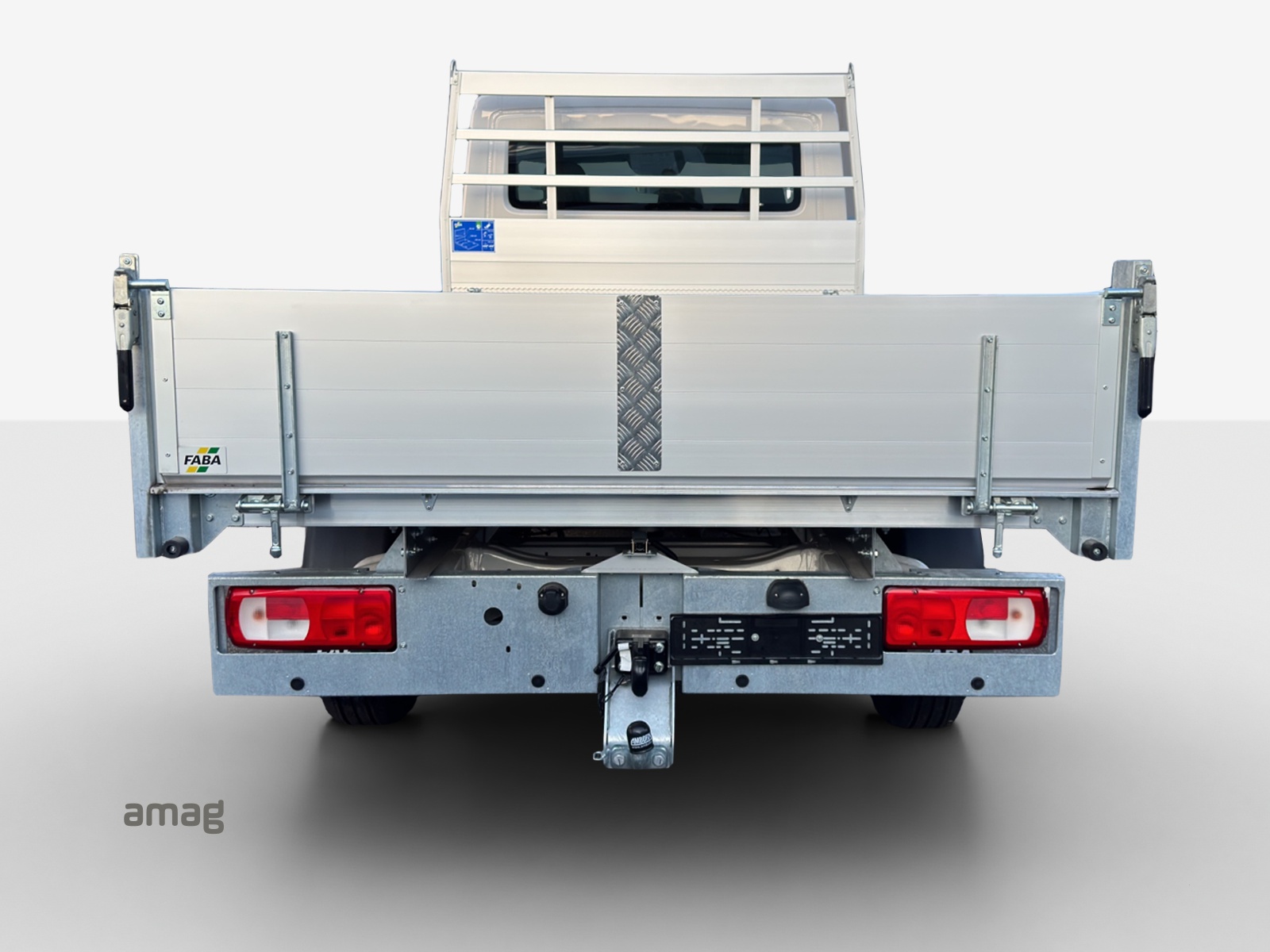 VW Crafter 35 2.0 BiTDI Champion L3 4M Kipp./Prits./Koff+Heb.-showroom-element-3