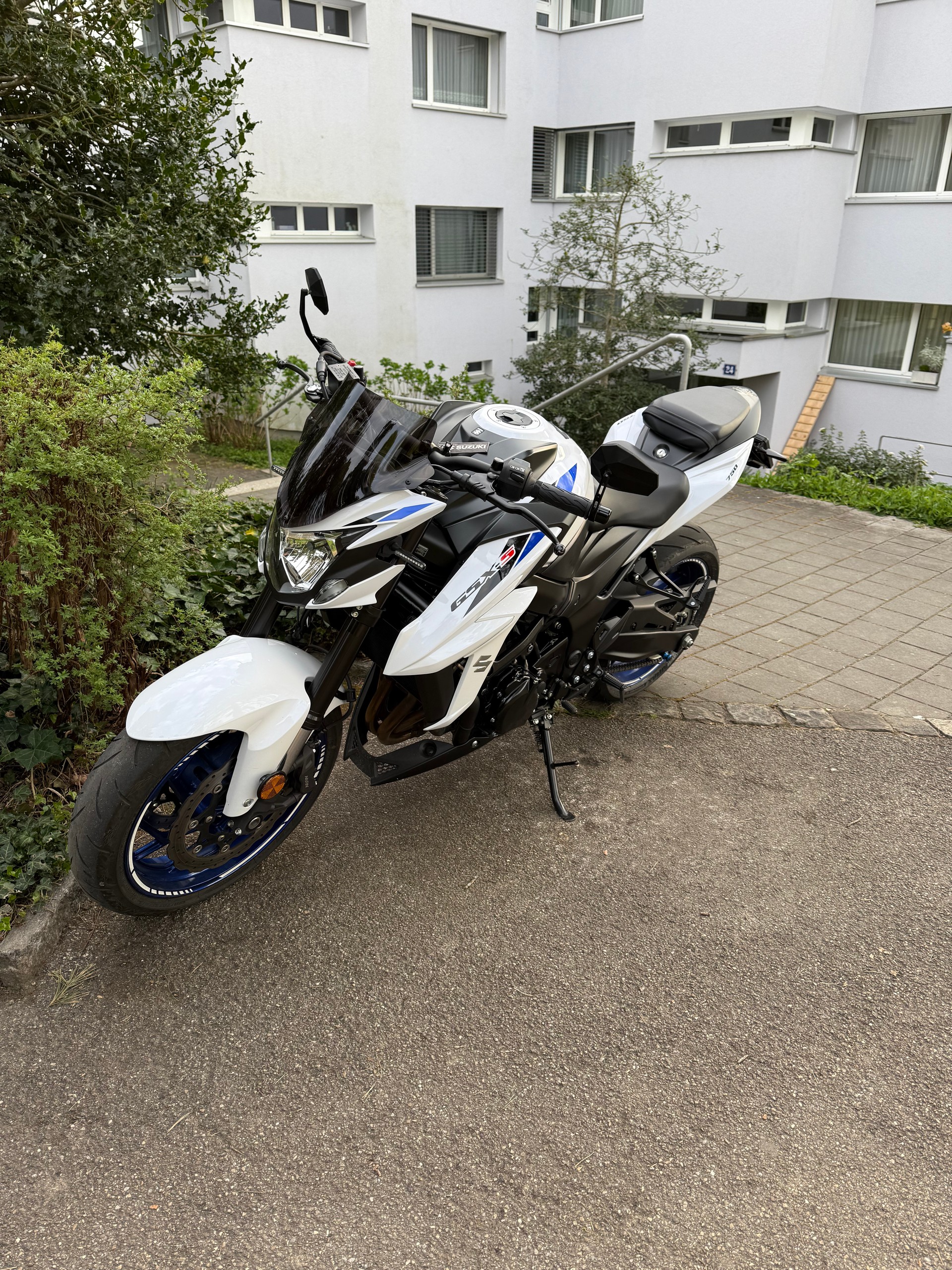SUZUKI GSX-S 750 ABS-image-5