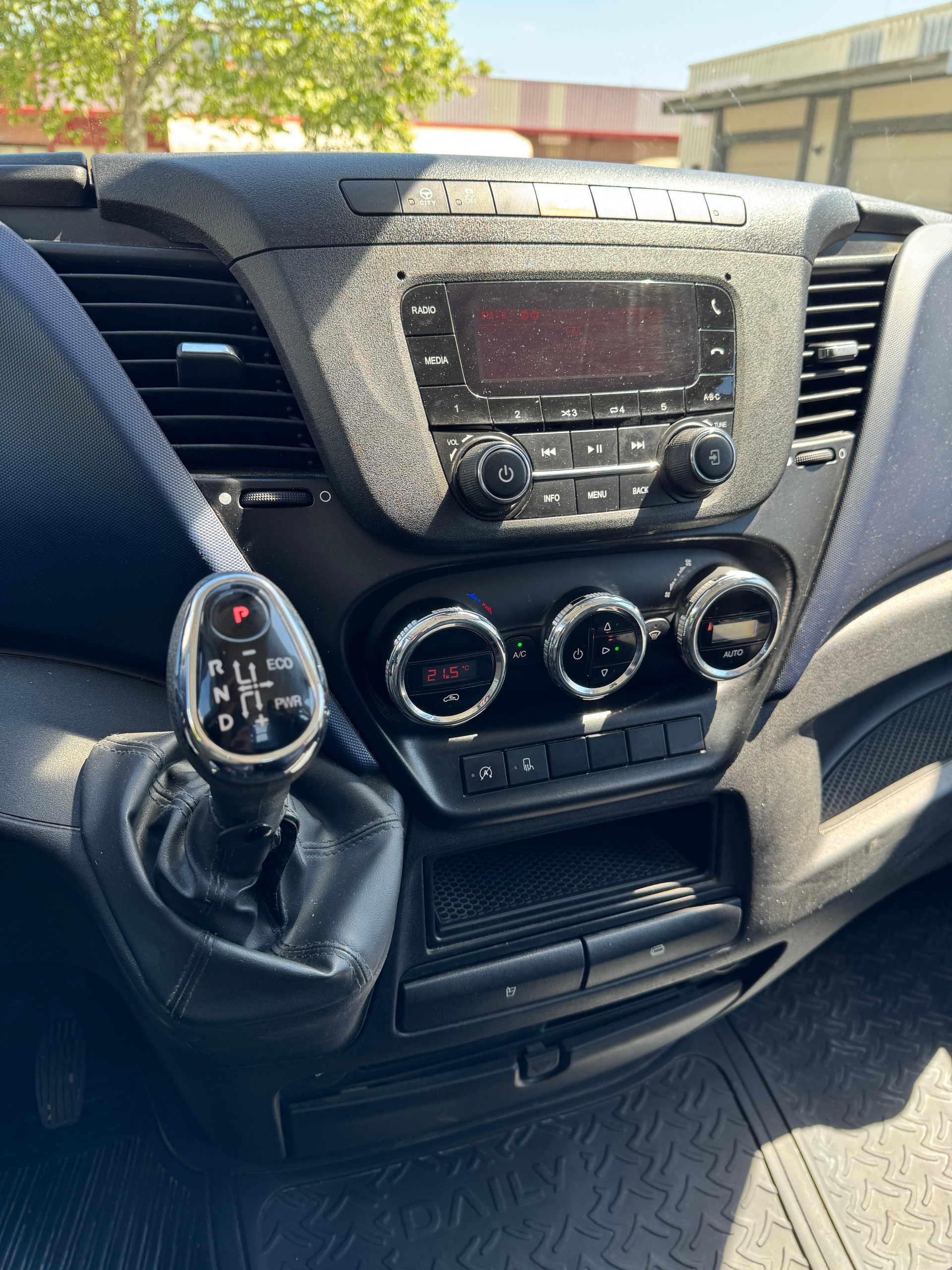 IVECO 35 C 14 A8 D-image-11