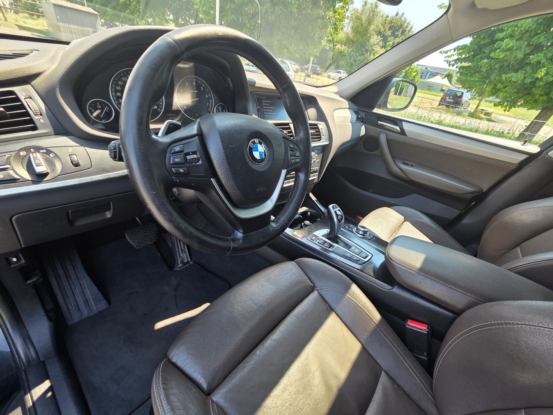 BMW X3 xDrive 35i Steptronic-image-6